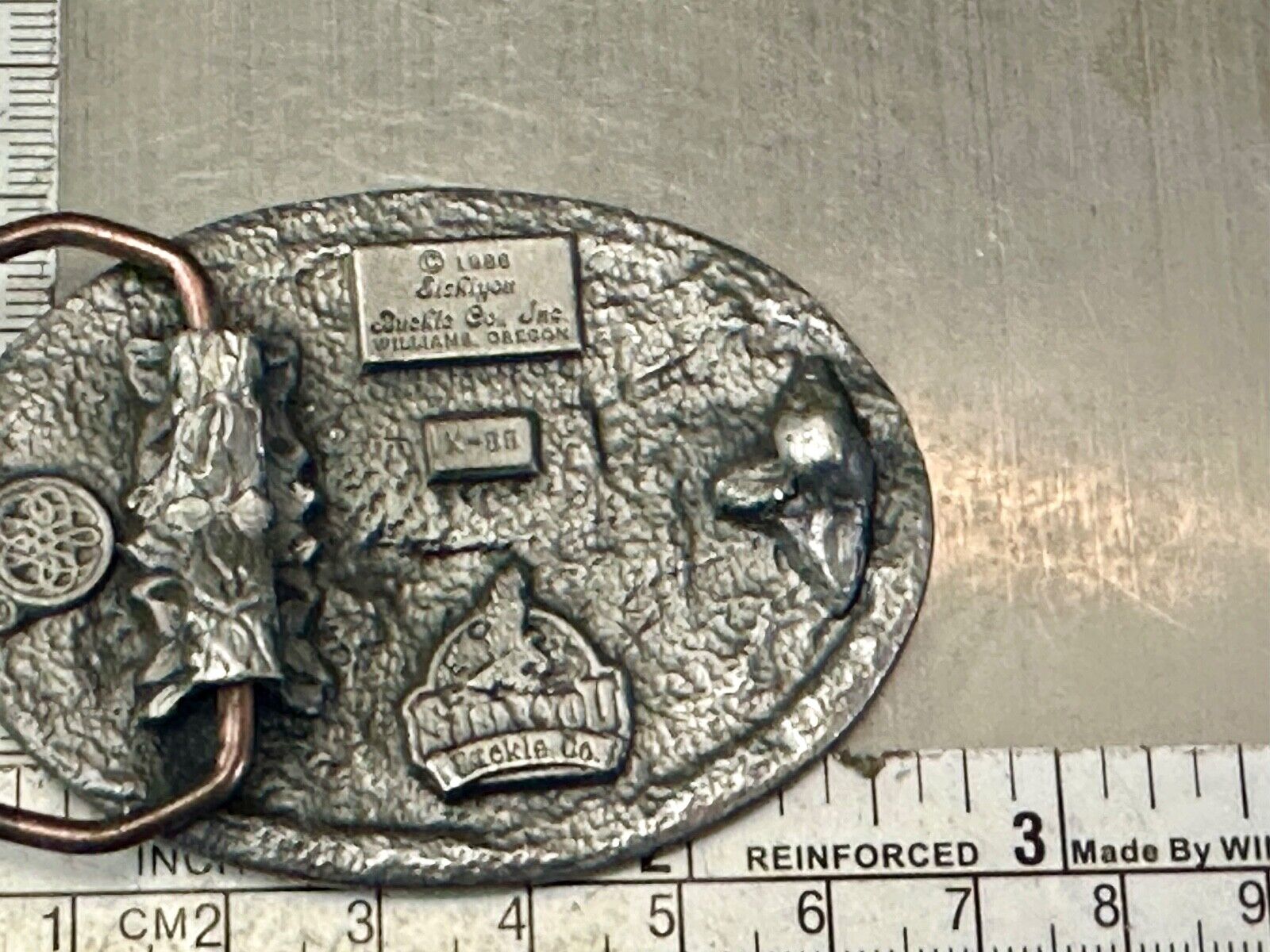 Alaska Eagle - Patriotic Flying Hunting Bird wings wide K66 Siskiyou belt buckle