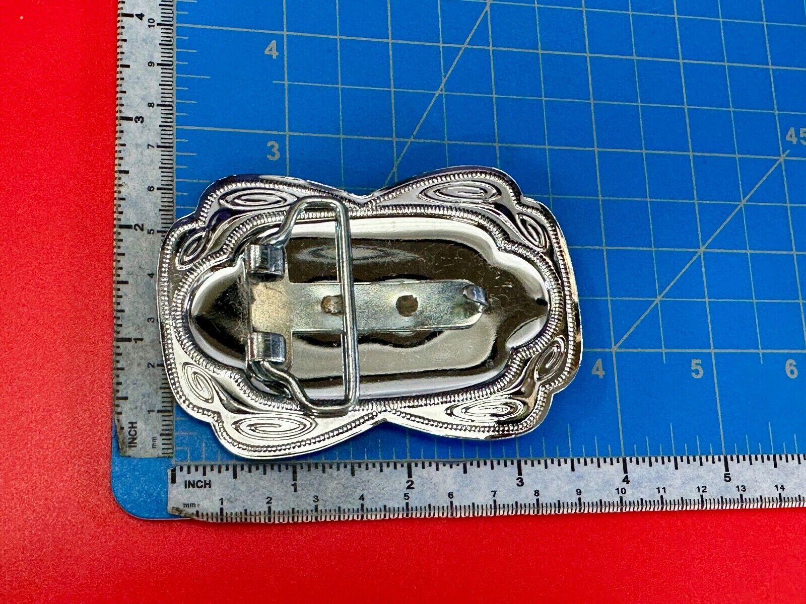 Beautiful Horse head / lucky horseshoe - two tone reflective belt buckle