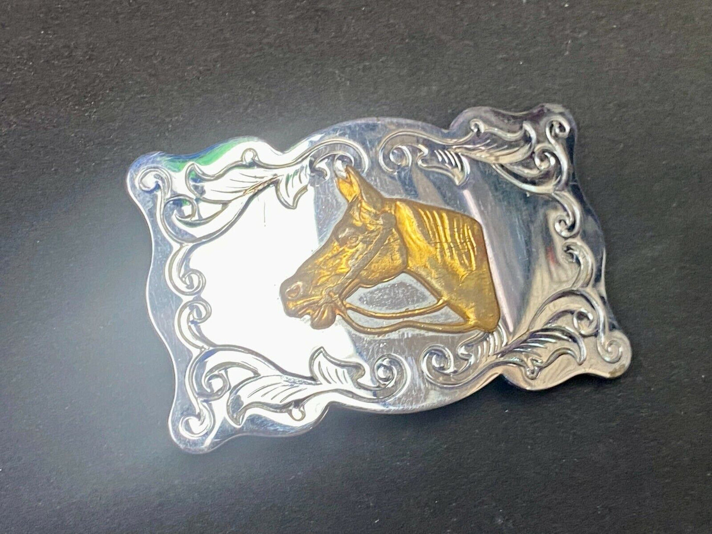 Two Tone Ornate Boarder Horse Head Western Rodeo Cowgirl Cowboys Belt Buckle