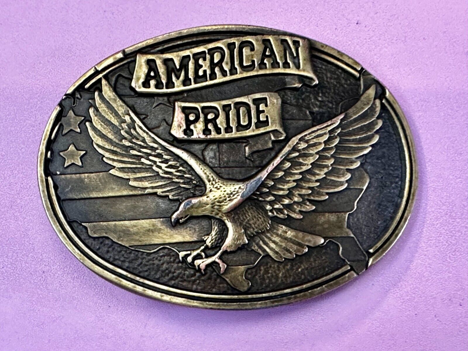 American Pride USA Flag Patriotic Bald Eagle United States Oval Belt Buckle