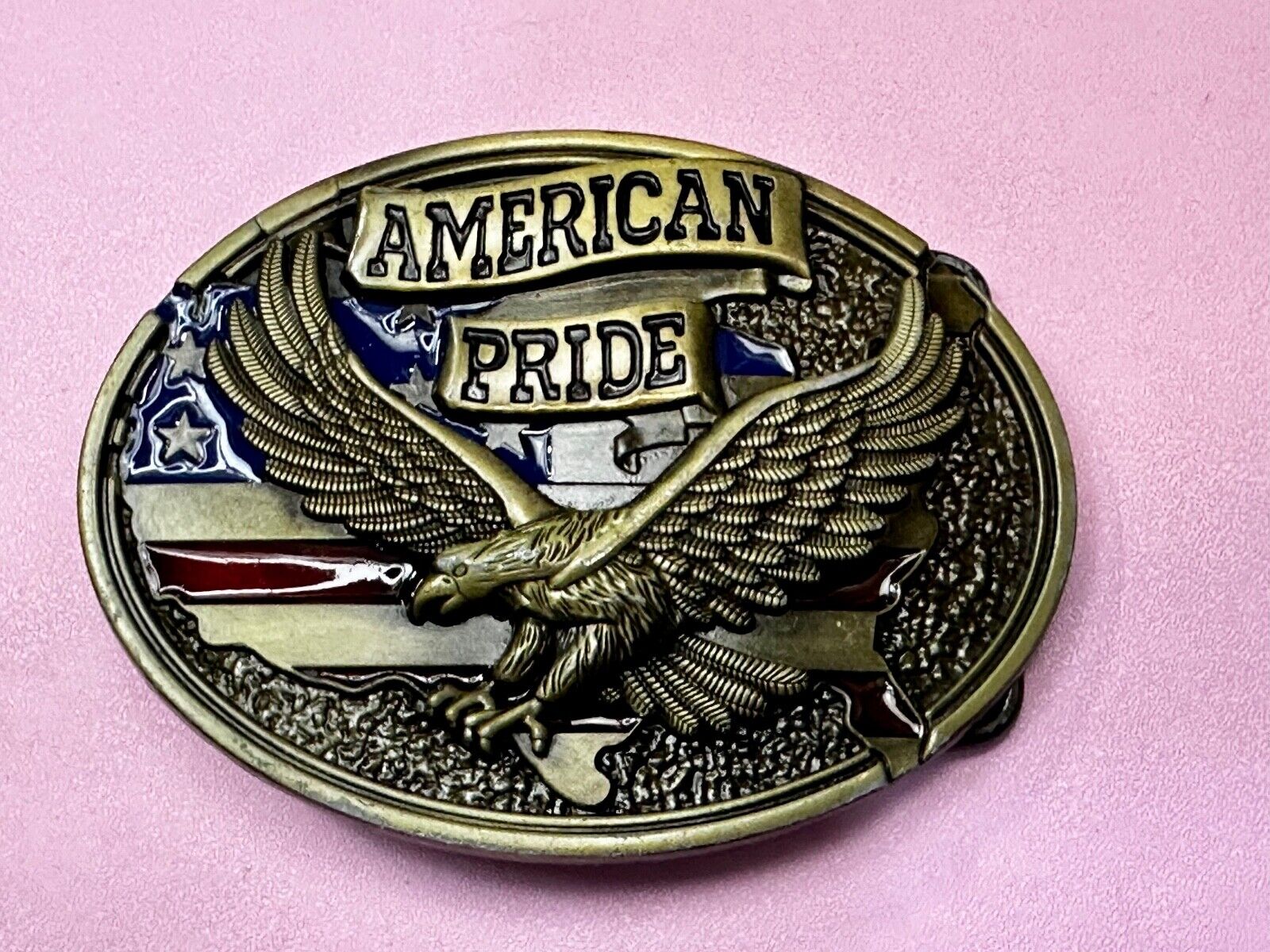 American Pride Flying Hunting Patriotic American Bald Eagle Raised Belt Buckle