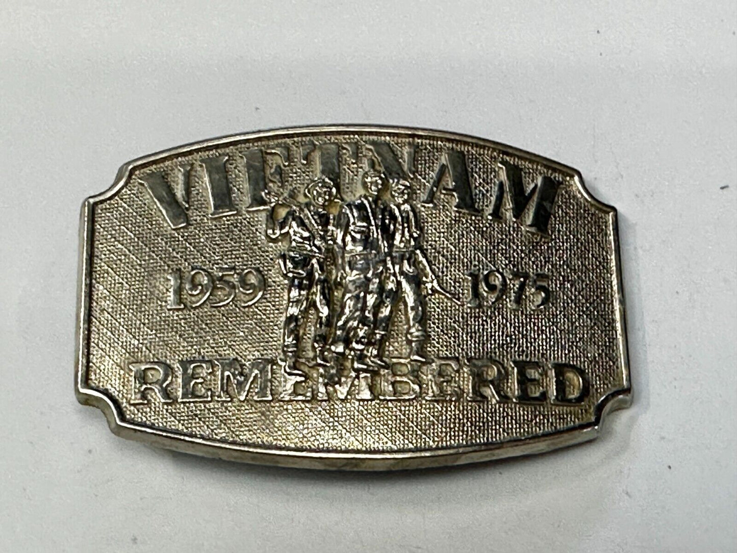 VIETNAM REMEMBERED War Veteran Veterans Patriotic Numbered Belt Buckle F.E. Hart