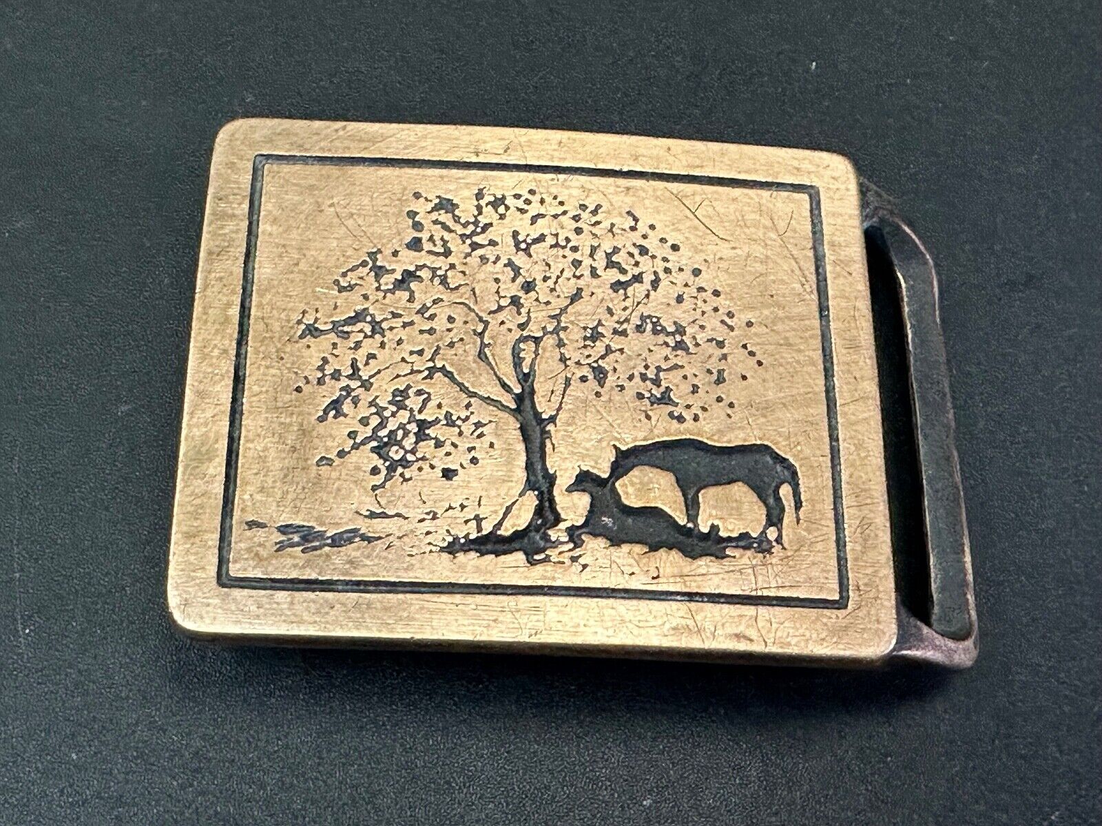 TWO HORSES - under tree  TECH-ETHER GUILD ART Hippy  solid brass belt buckle