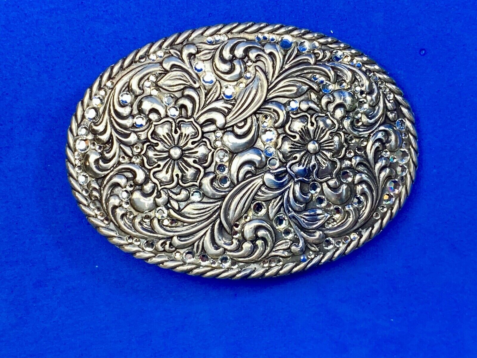 Vintage Flower Swirl Belt Buckle Floral patterns with rhinestone accents 