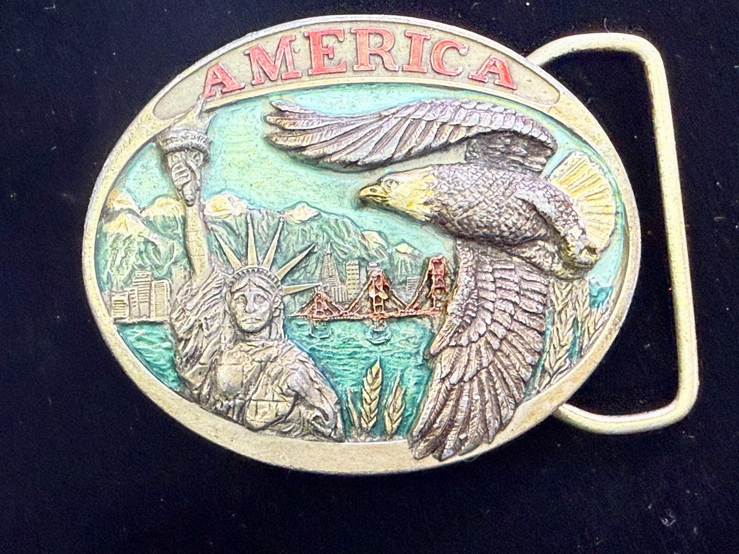 America Statue of Liberty Bald Eagle Golden State Bridge 1985 C+J Belt Buckle