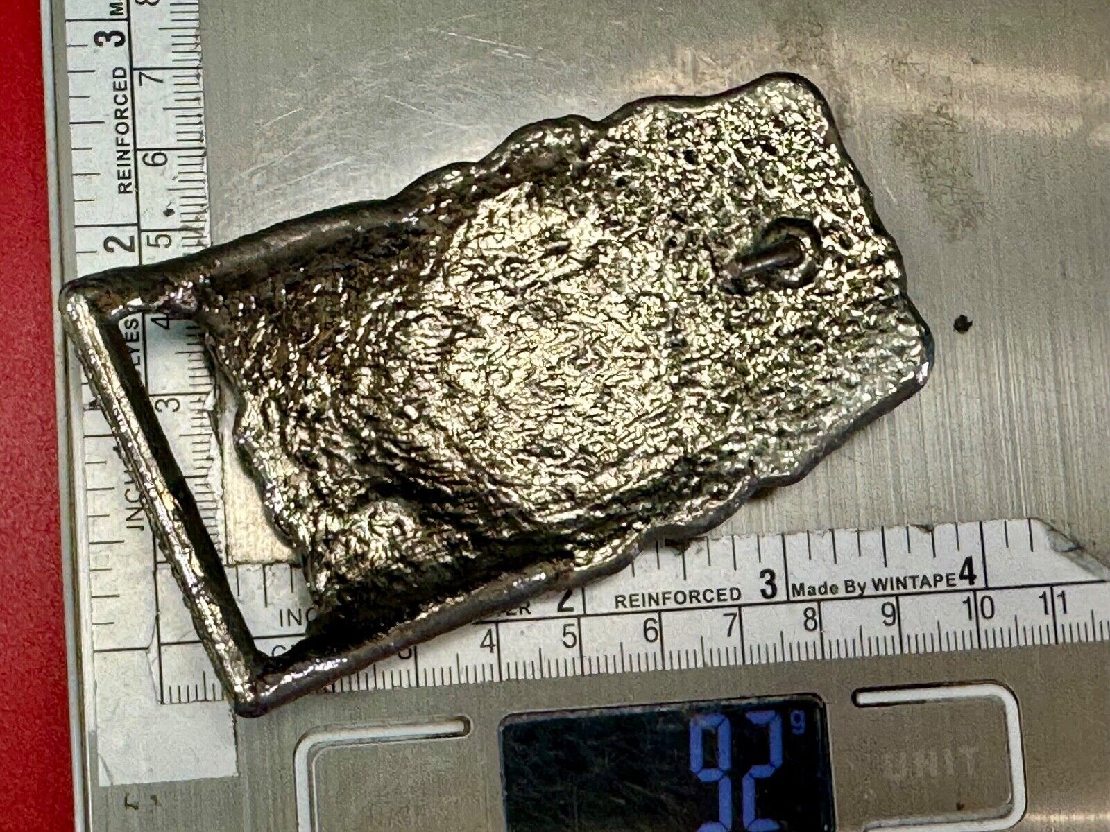 2 horses picture as centerpiece in TEXAS marked silver tone chunky belt buckle