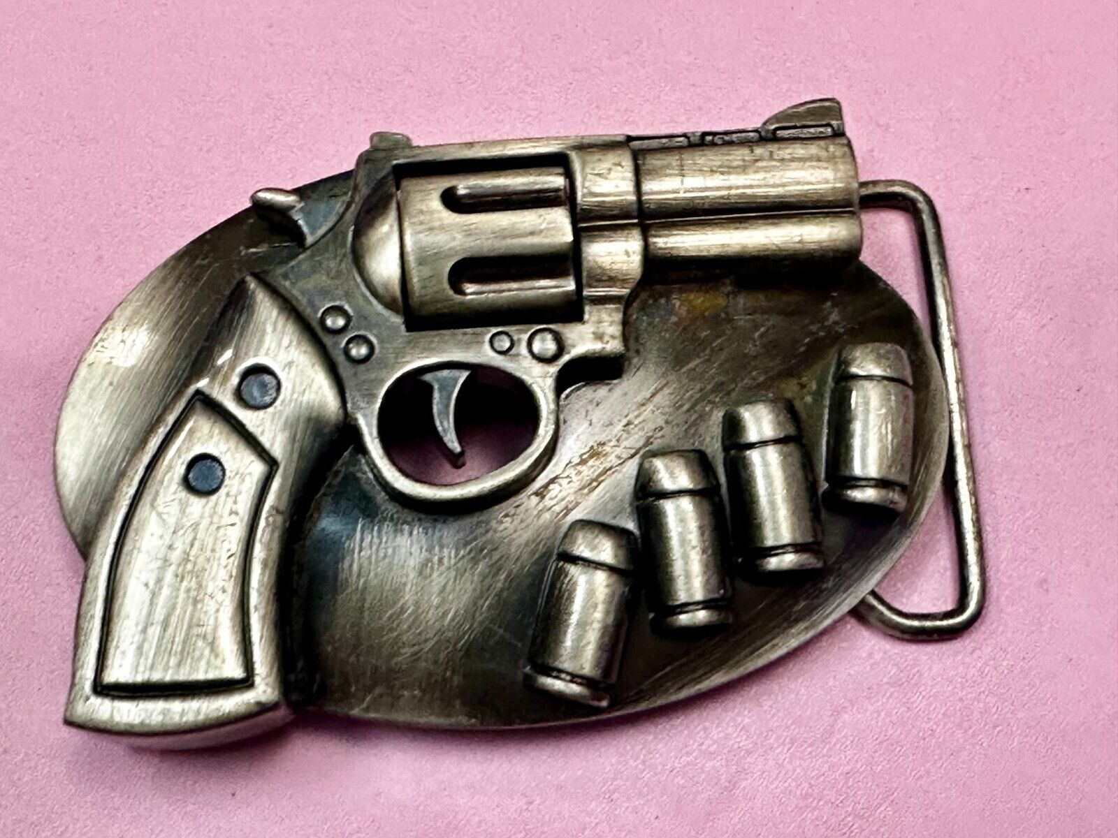Unique Revolver Gun Pistol Six Shooter with Bullets Design Cutout Belt Buckle