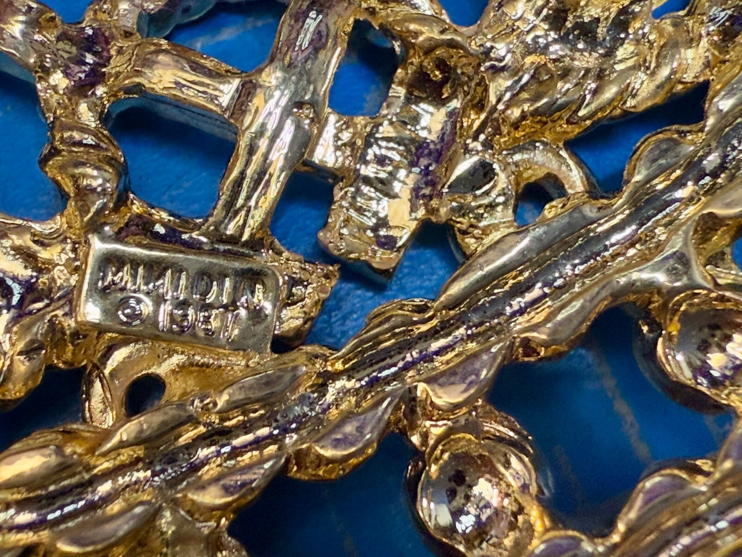 Anchor Rope Nautical Theme See-Trough Gold Tone 1987 Mimi Di N  Belt Buckle