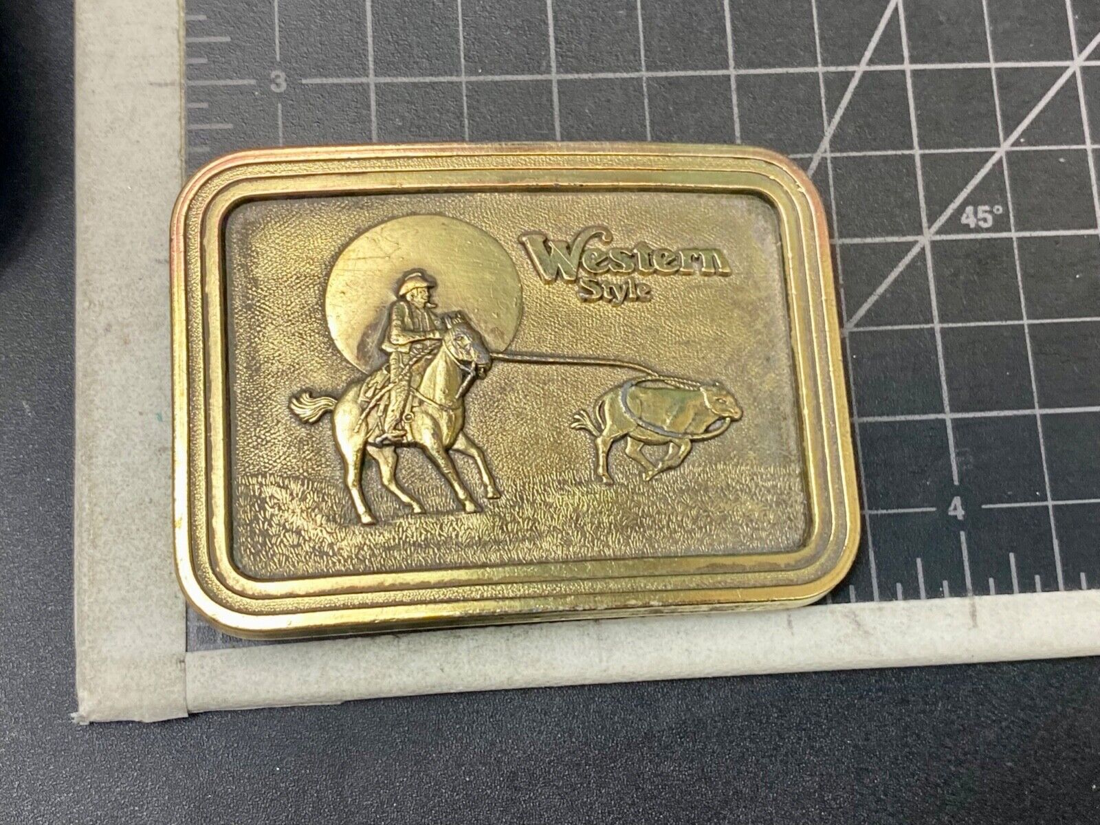 Vintage  - Western Style roping rodeo cowboy on range belt buckle