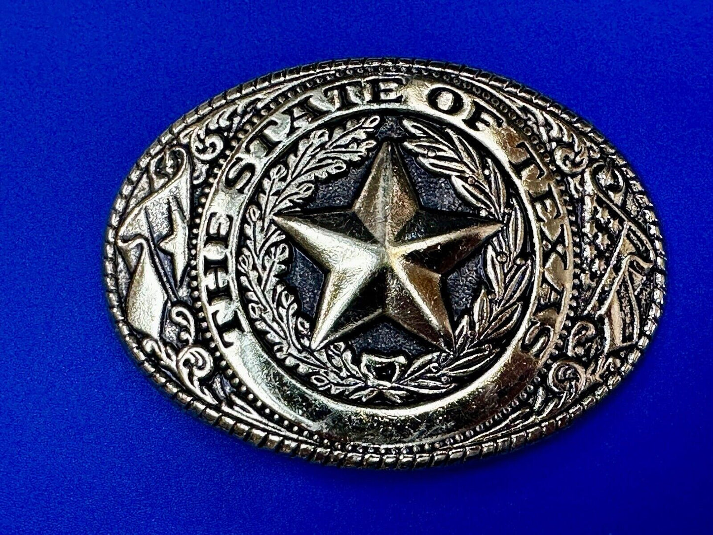 The Great State of Texas Star & Flag western USA made Gold & Black Belt Buckle