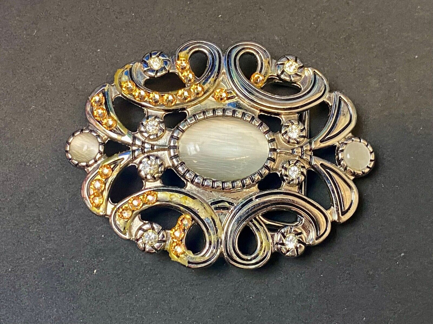 Unique See Though Rhinestone Accented Victorian Style Centerpiece Belt Buckle