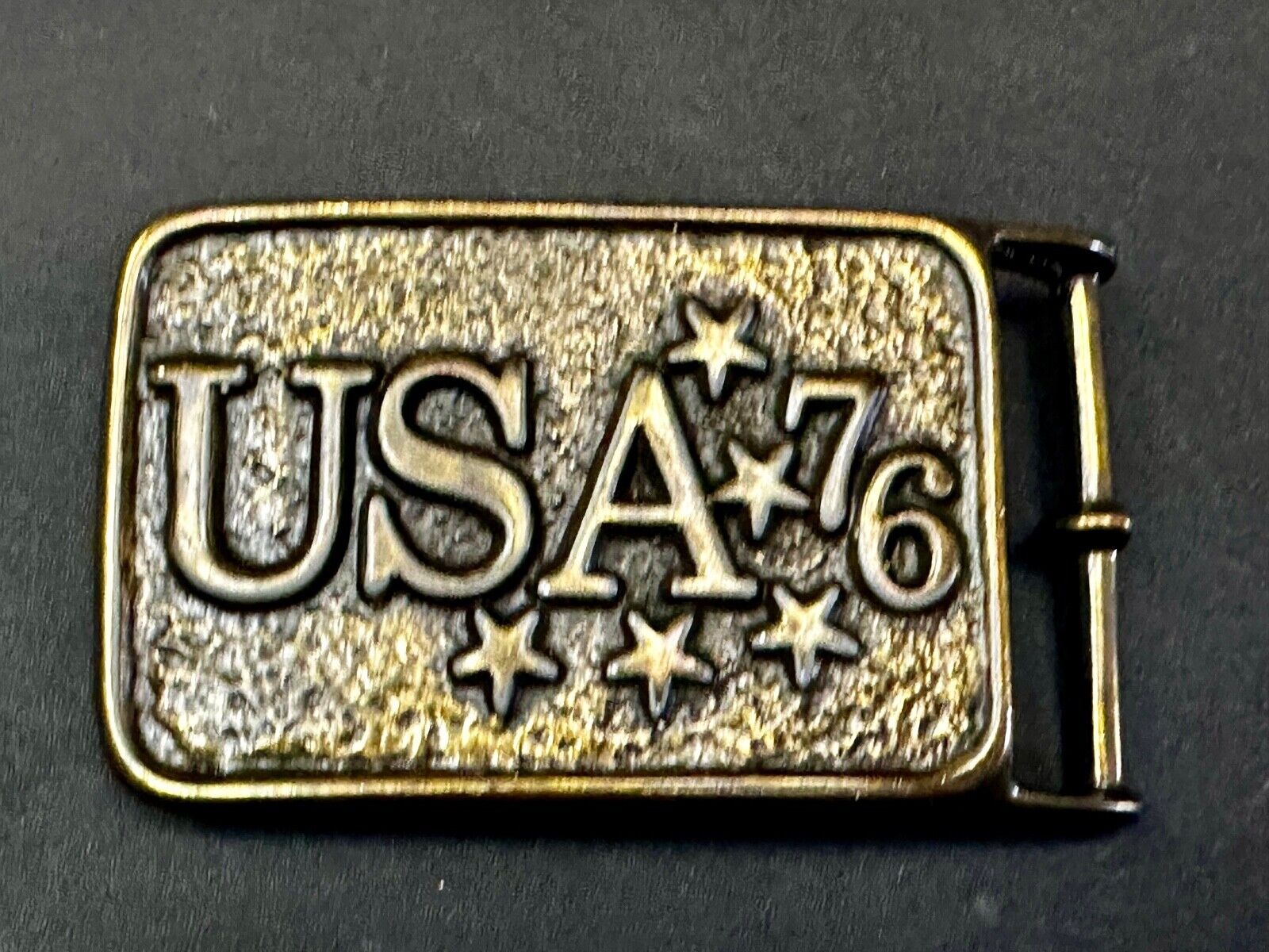 USA 76 Patriotic American Bicentennial Celebration Stars & Stripes Belt Buckle