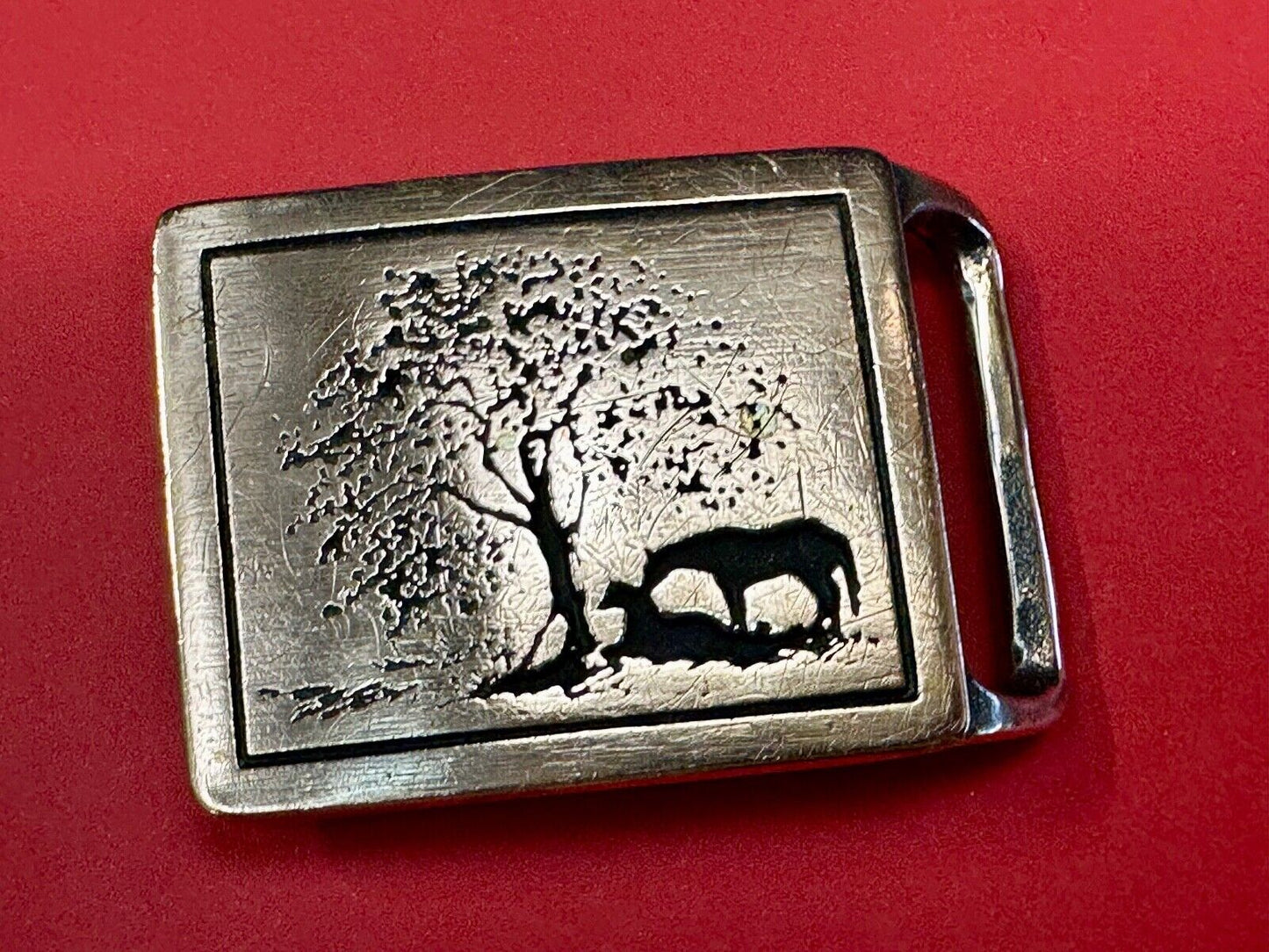 TWO HORSES TECH-ETHER GUILD Vintage art Horse lovers belt buckle