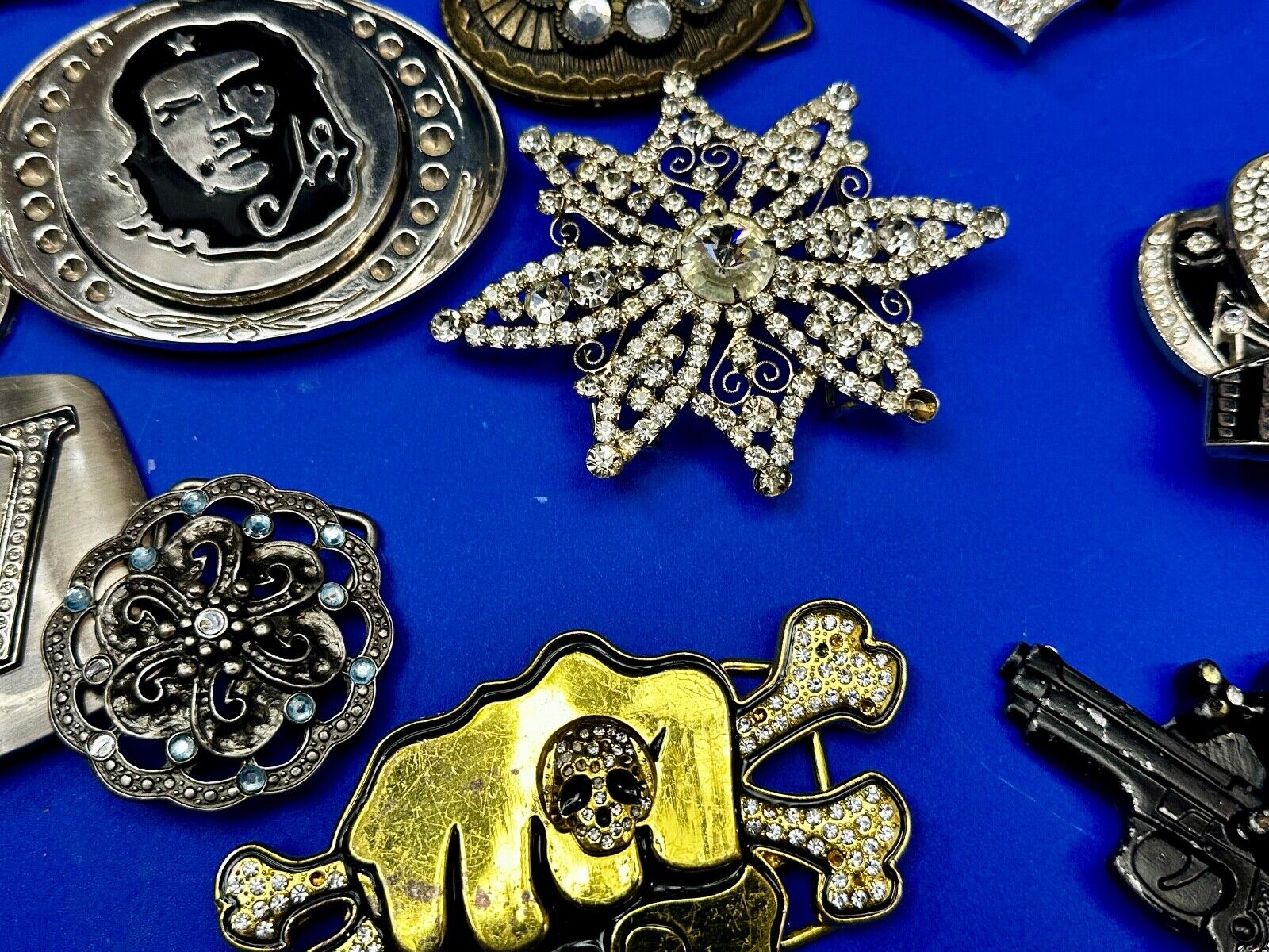 21 Bulk Lot Junk Drawer Grab Bag of REPAIR Belt Buckle - Missing Rhinestone's