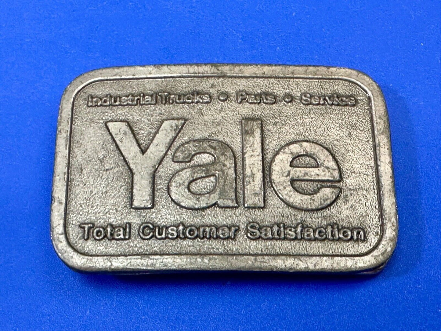 YALE Trucking Industrial Parts Service Total Customer Satisfaction belt buckle