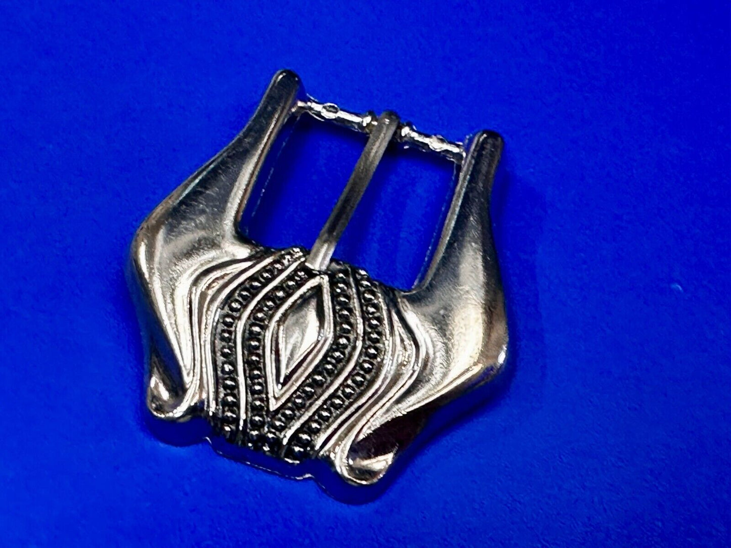 Unique Small Replacement Western Silver Tone Vintage Belt Buckle