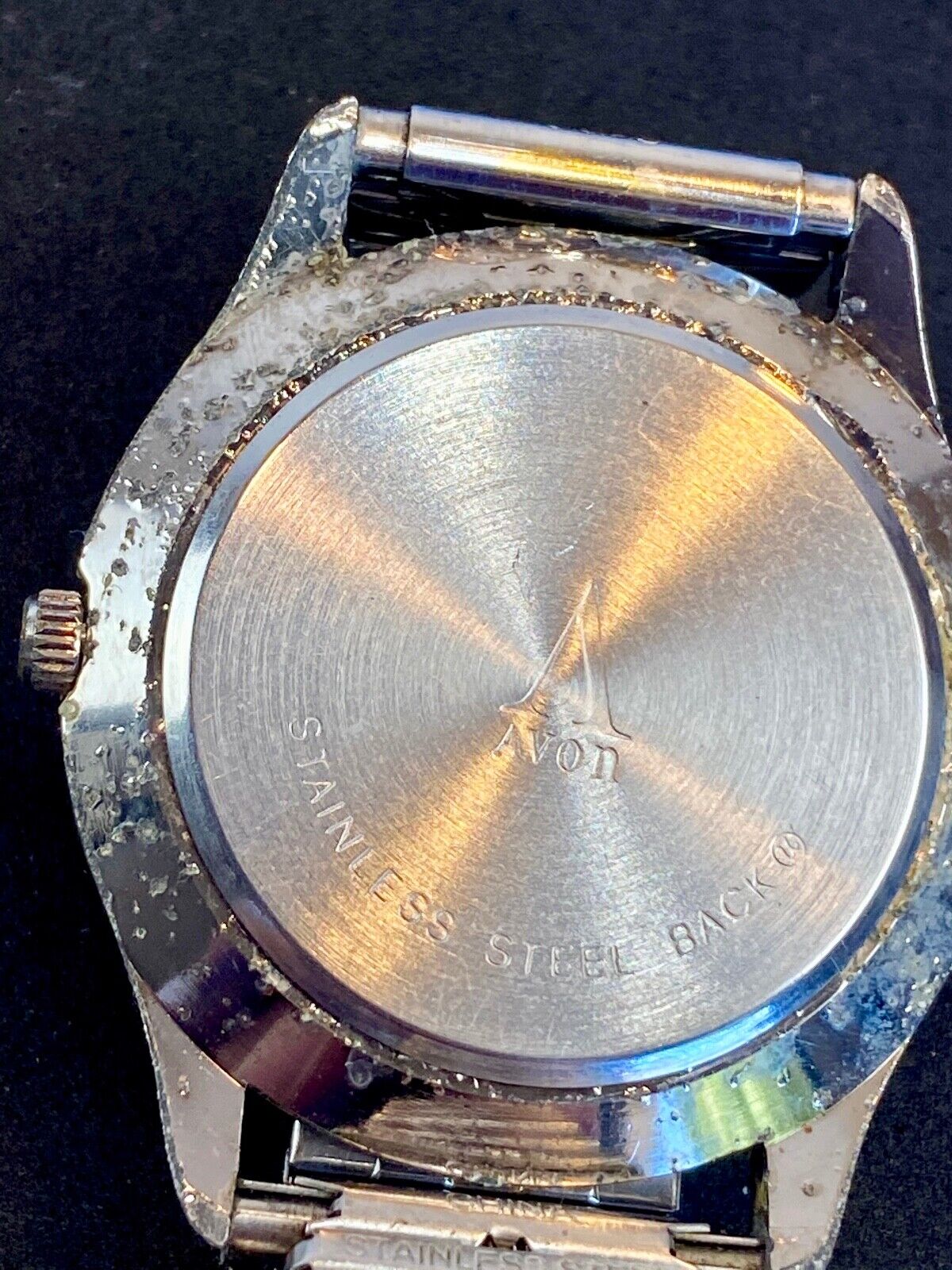 Avon 1" Wide Silver Tone Watch With Date  - Fresh Battery. - Unique Shape 