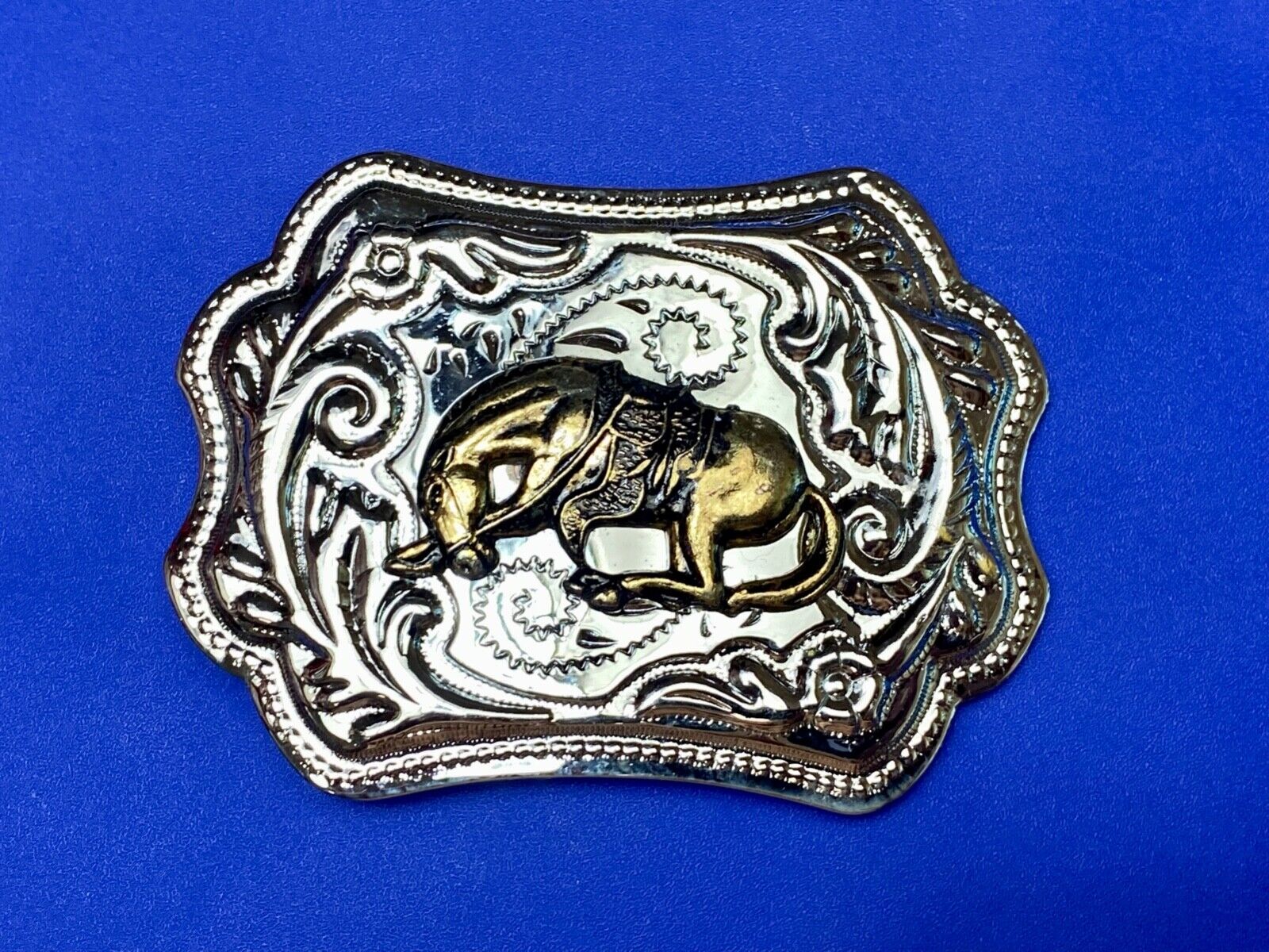 Vintage Horse End of the Trail two tone western belt buckle