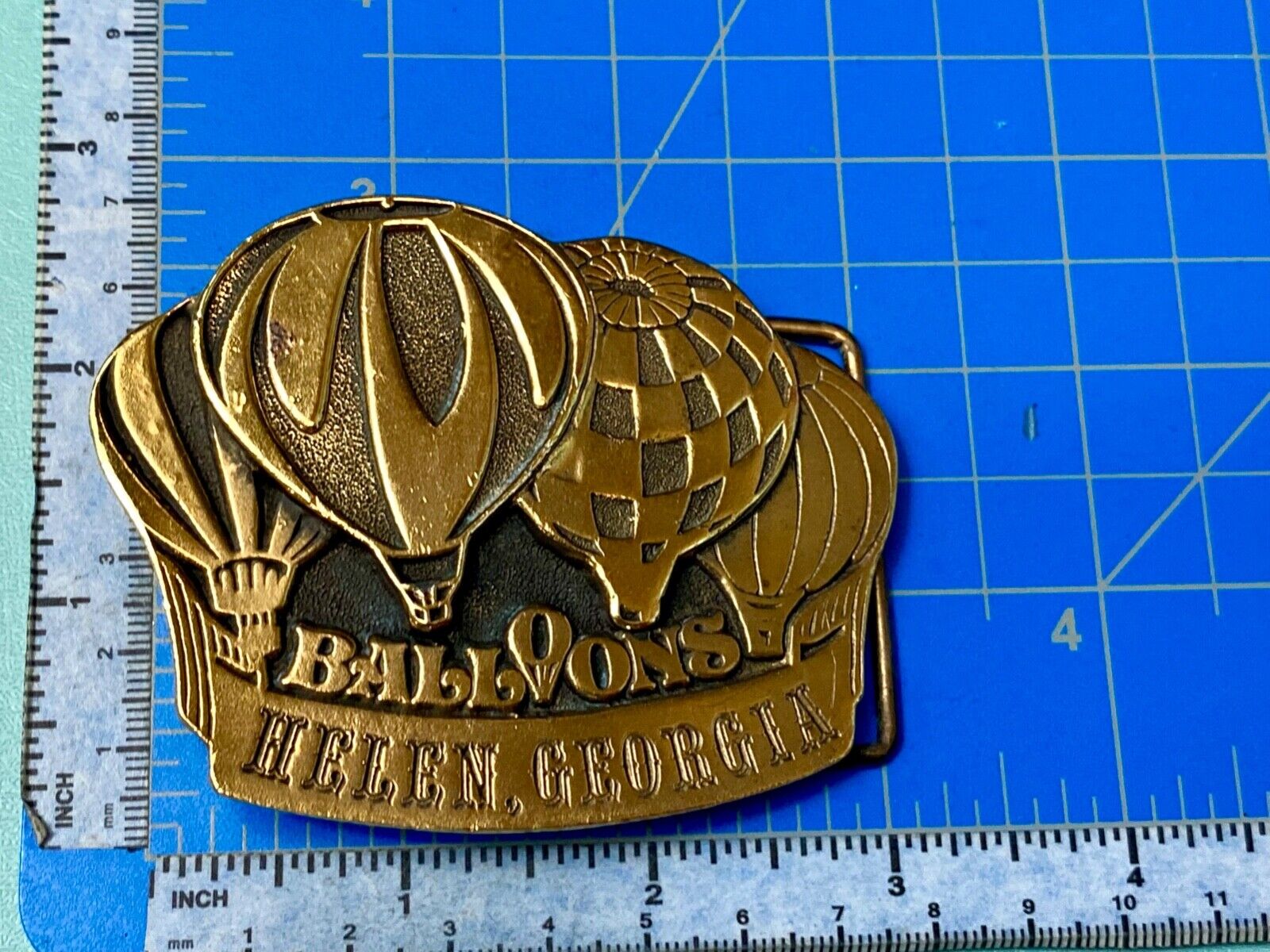 VINTAGE 70's HOT AIR Balloons Belt Buckle Helen Georgia Collectible Belt Buckle