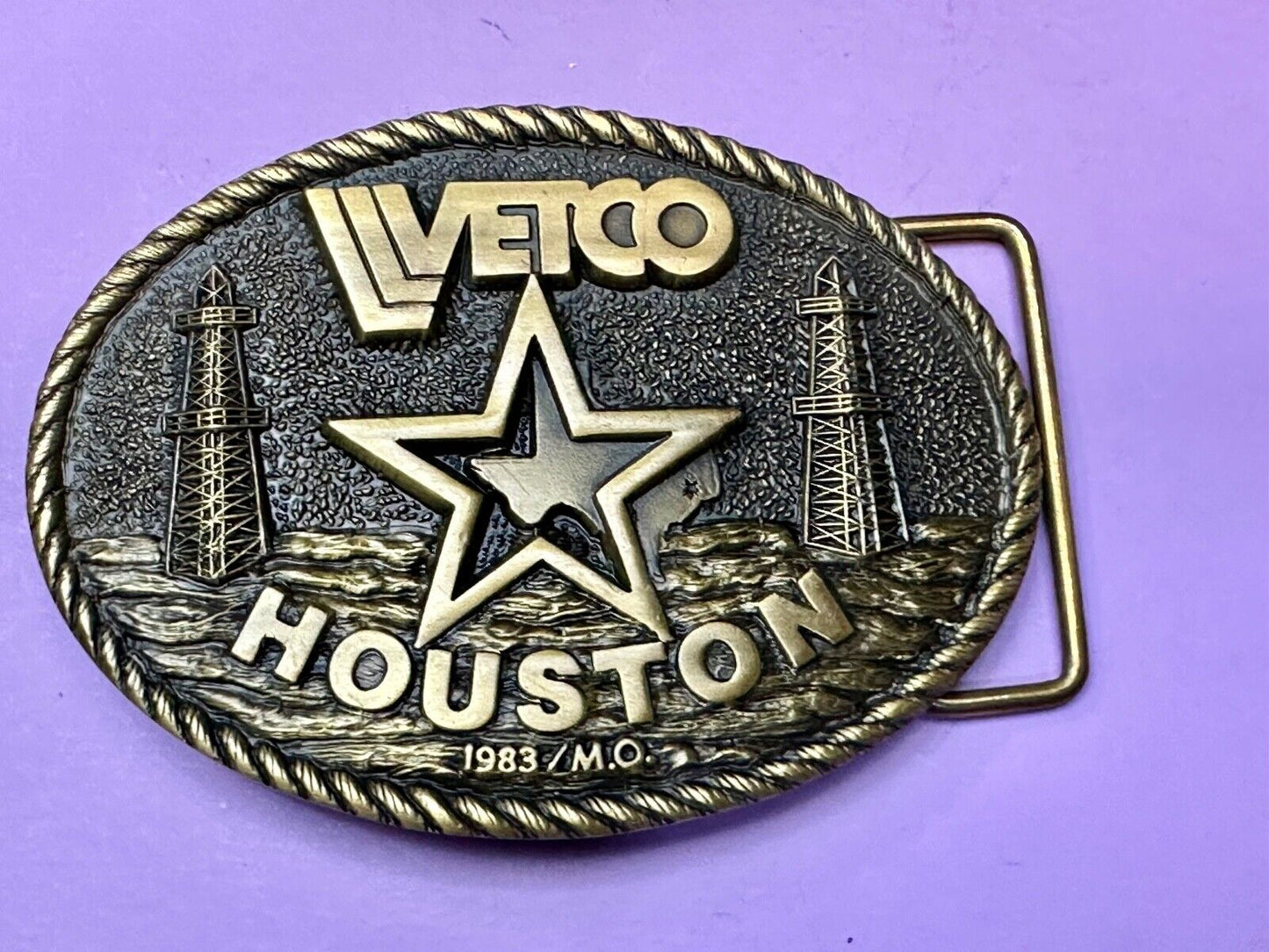 Vetco Texas Houston State Lone Star Oil Well Rig Vintage Brass Belt Buckle