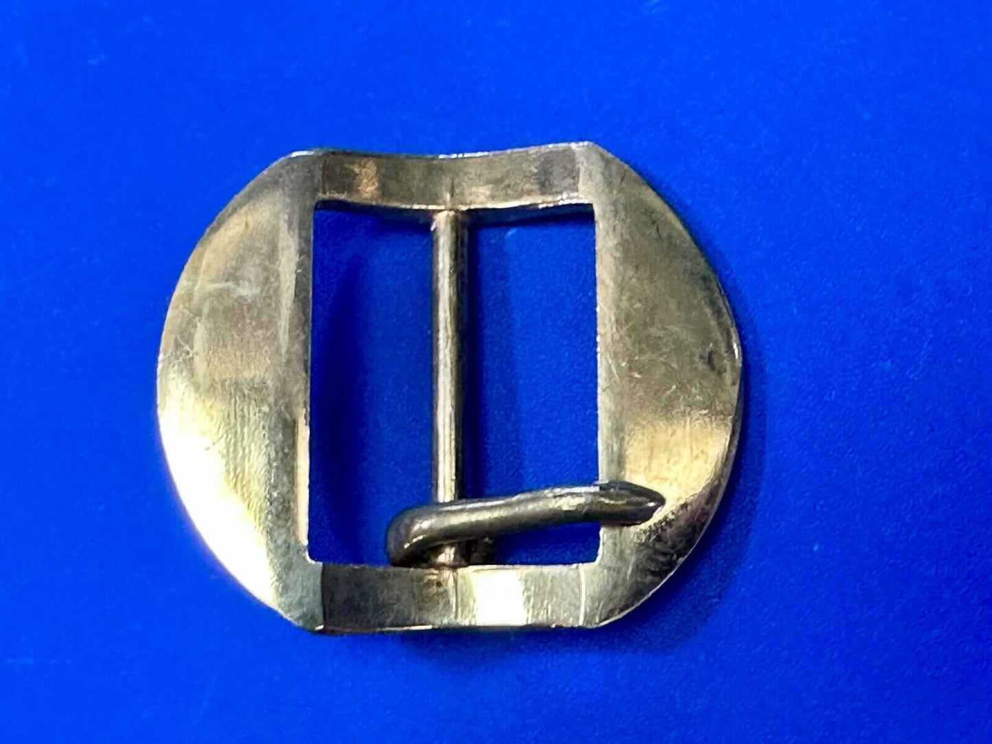 Unique Strange Shape! 103 / 30 2? raised round replacement belt buckle