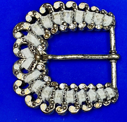 Beautiful White Ribbon Intertwined In Silver Tone Belt Buckle Missing Rhinestone