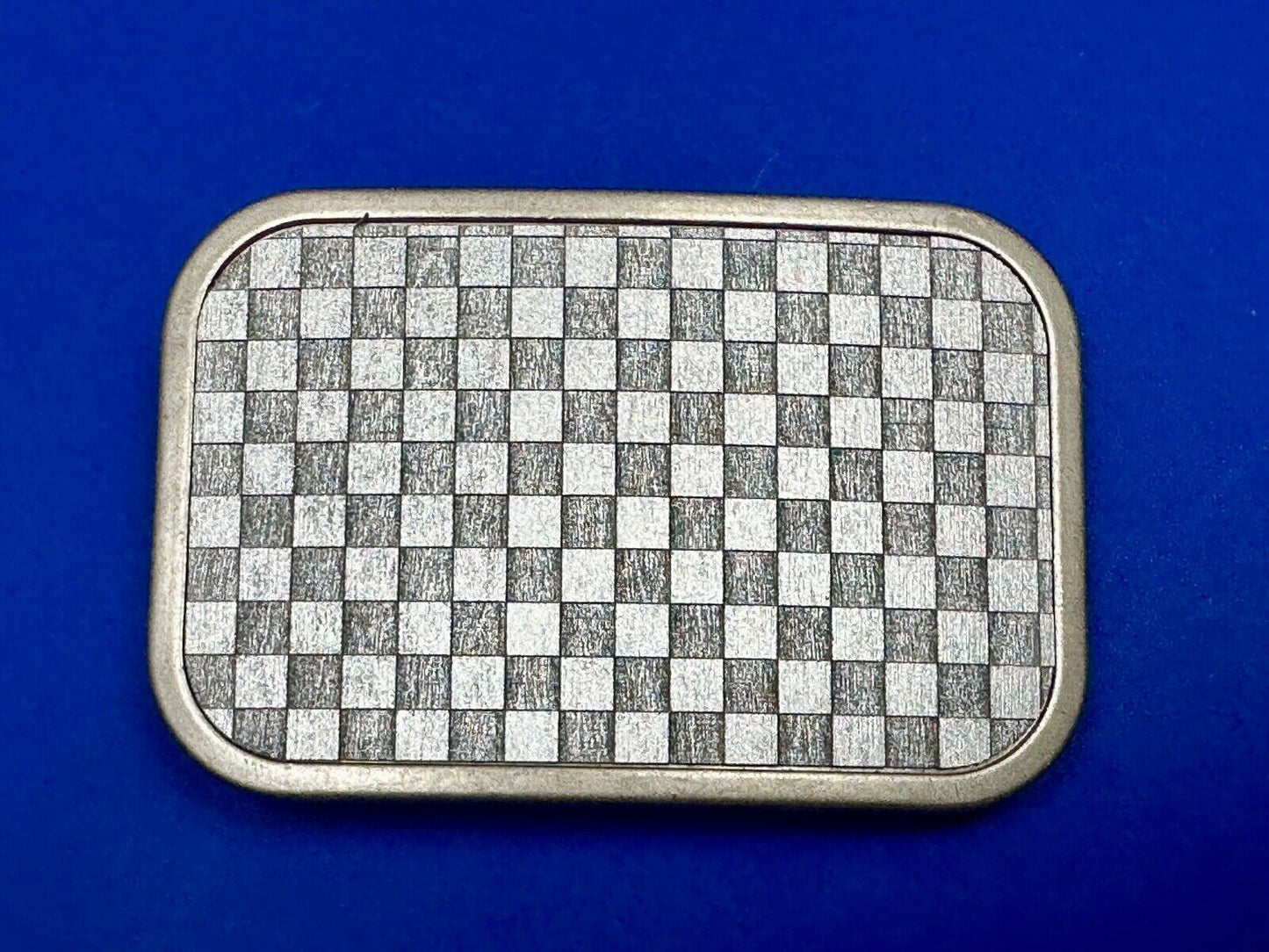 Tic Tac Toe grey WALLPAPER PATTERN  Buckle Down brand belt buckle in packaging