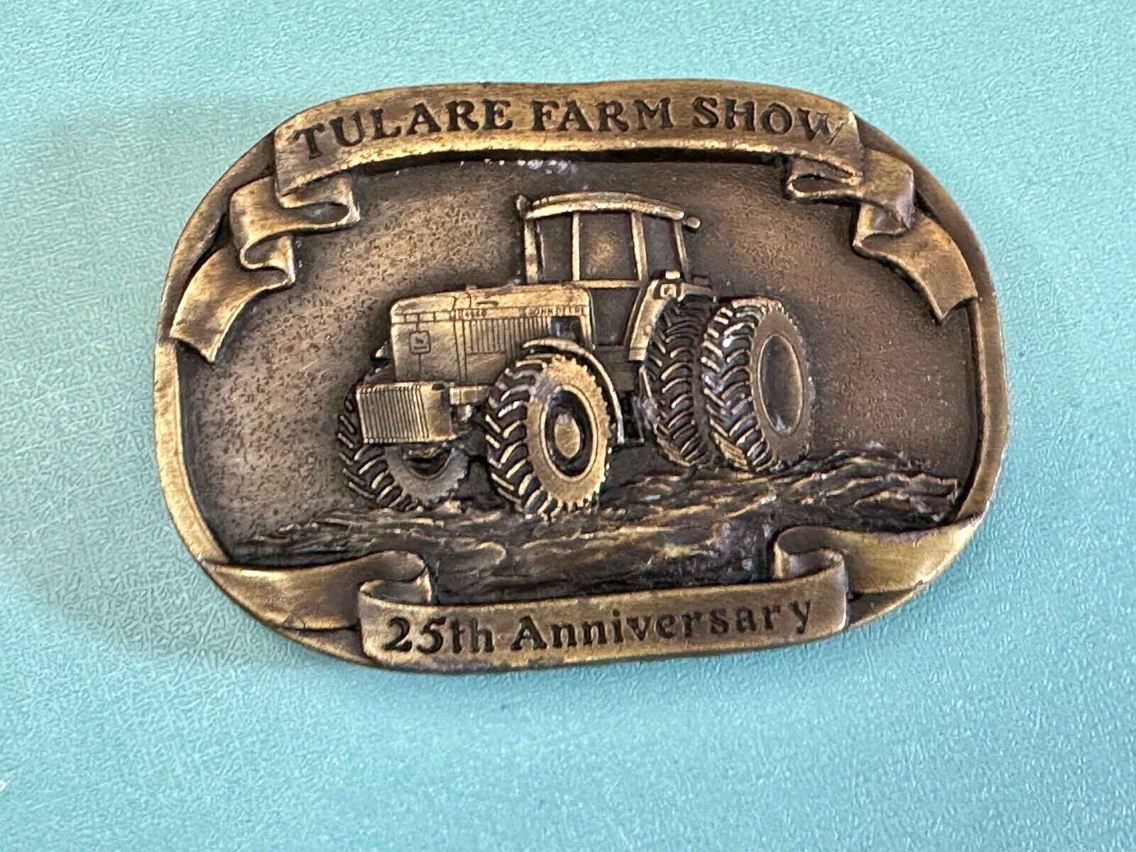 Tulare Farm Show 25th Anniversary Limited 1992 John Deere Tractor belt buckle