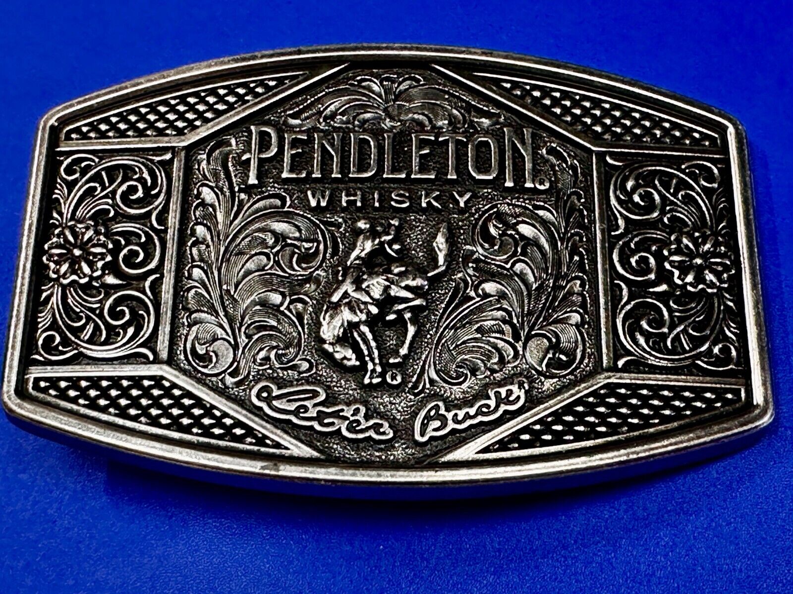 2022 Pendleton Whiskey Let'er Buck Rodeo Cowboy Montana Silversmiths Belt Buckle