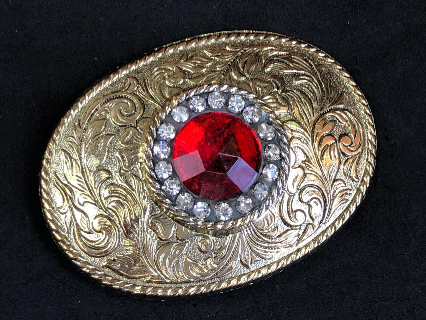 Unknown -  QUALITY Red Rhinestones?  centerpiece western belt buckle 
