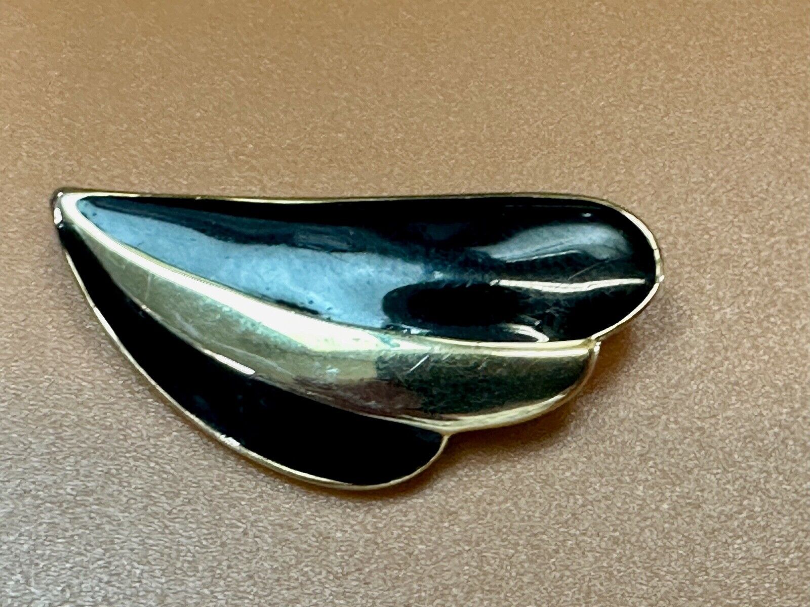 Abstract Leaf Shaped Black Enamel Gold tone brooch pin