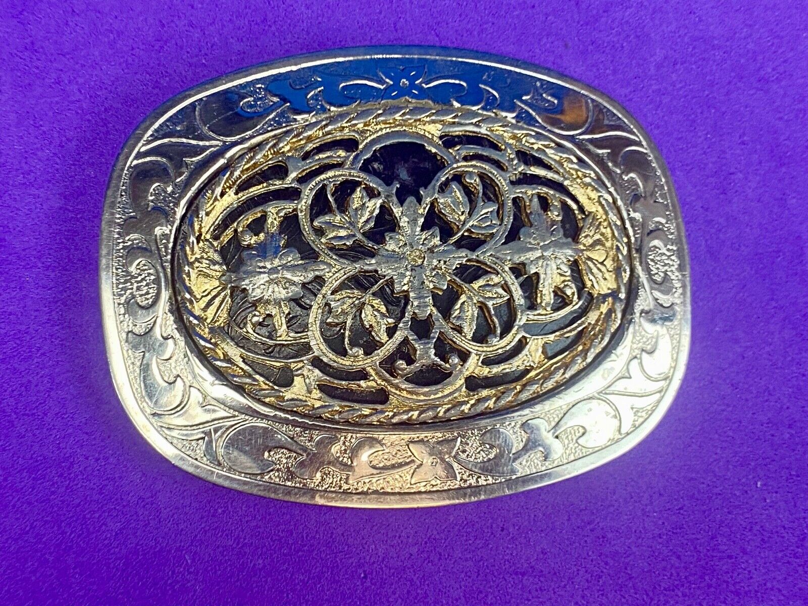 Victorian? Looking / feel - see through wire mixed metal vintage 4" belt buckle 