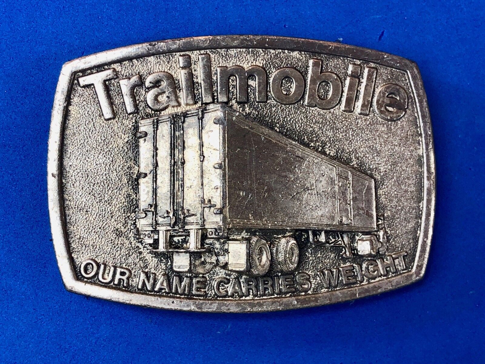VINTAGE 1970s **TRAILMOBILE** TRUCK TRAILERS METAL BELT BUCKLE - Hauling Big Rig