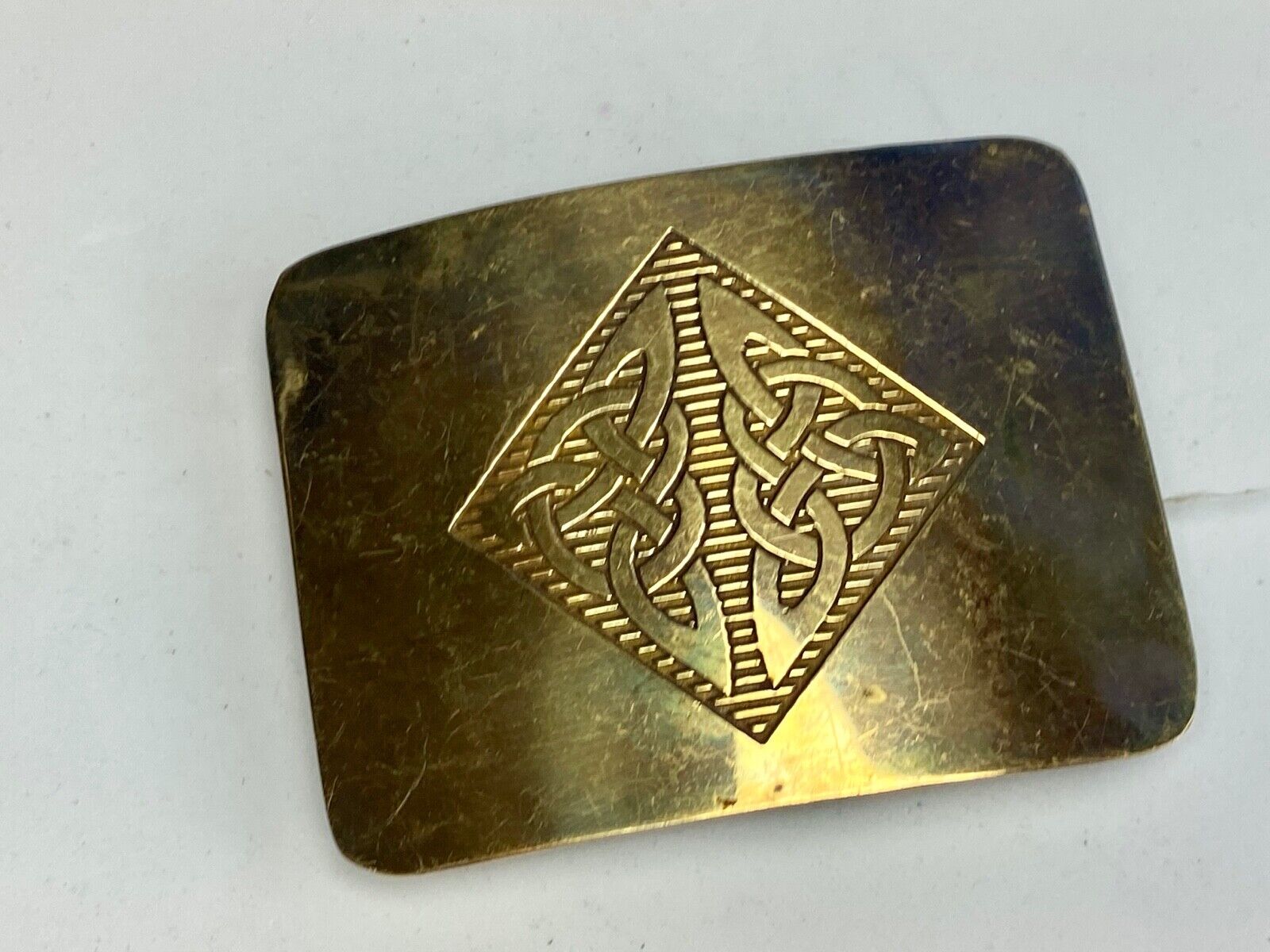 Vintage 1970s?  BOHO HIPPIE Ornate Lines Pattern Brass tone Belt Buckle 