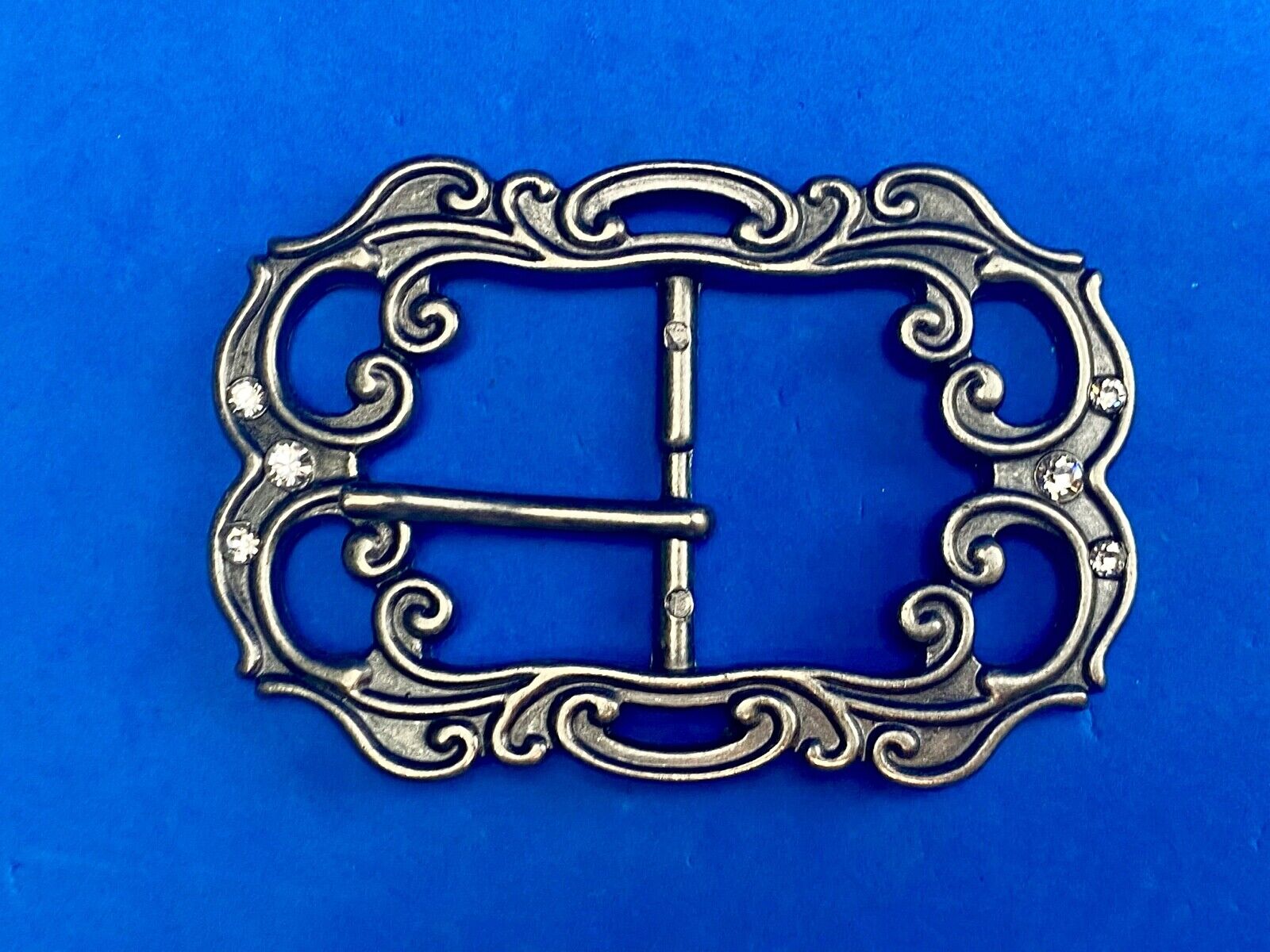 Beautiful simple silver color see through pattern women's belt buckle w/ accents