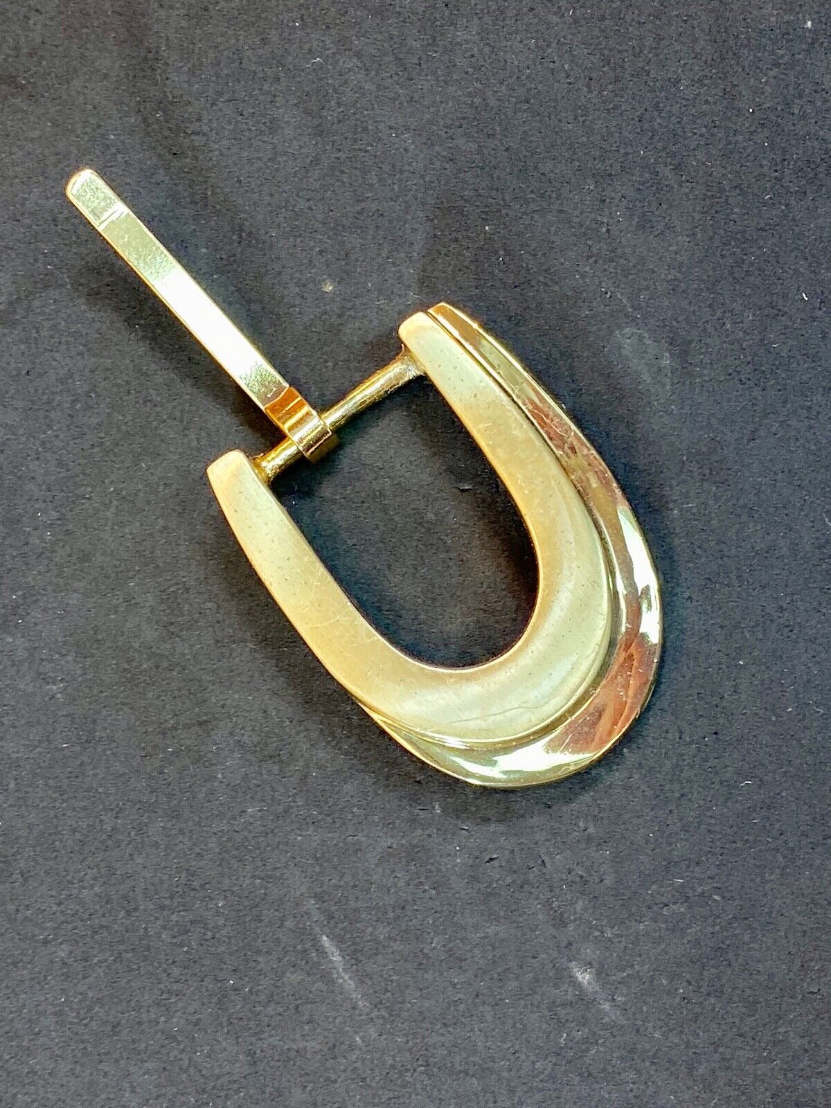 Vintage liz Claiborne stamped gold tone  belt buckle