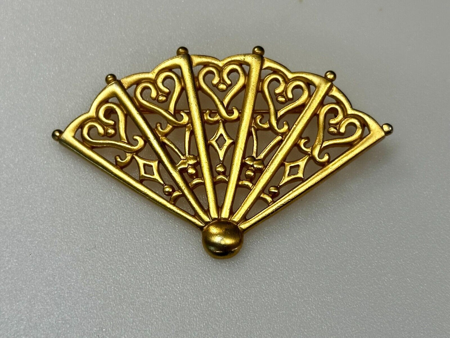 Anne Klein Brooch Pin Elegant Open Hand Fan Heart Matte Gold Tone Estate