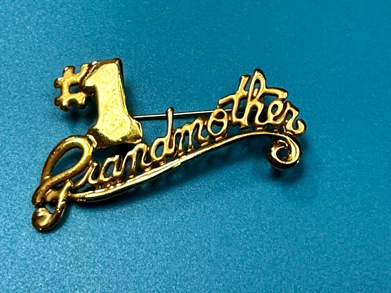 #1 Number One Grandmother Love Gift Gold Tone Vintage Brooch Pin
