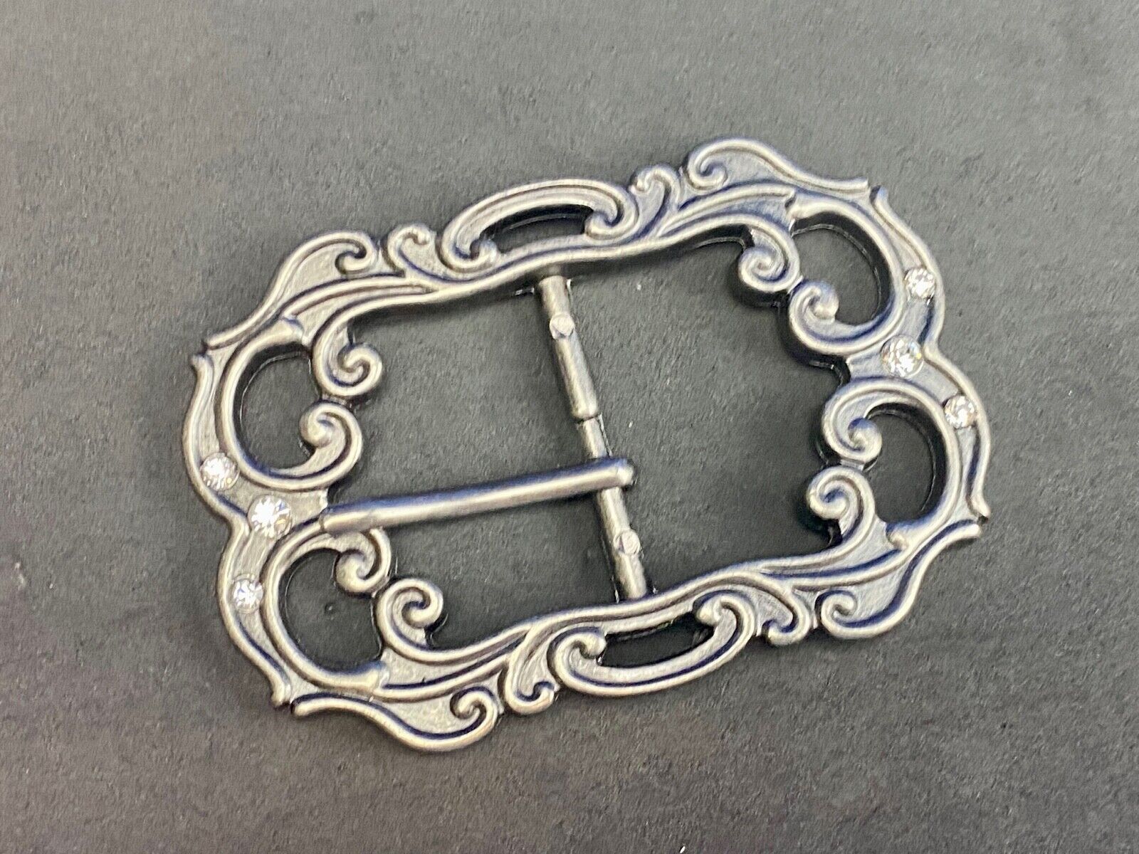 Beautiful simple silver color see through pattern women's belt buckle w/ accents