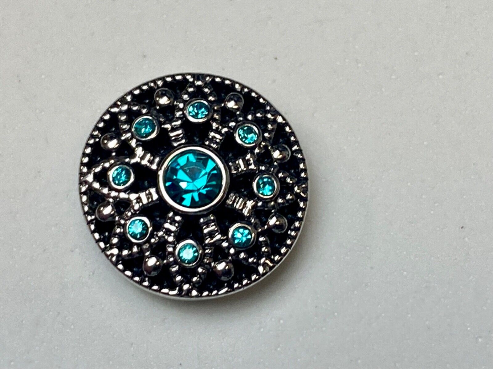 Turquoise blue color Rhinestone Accented 18mm silver tone Ginger Snaps