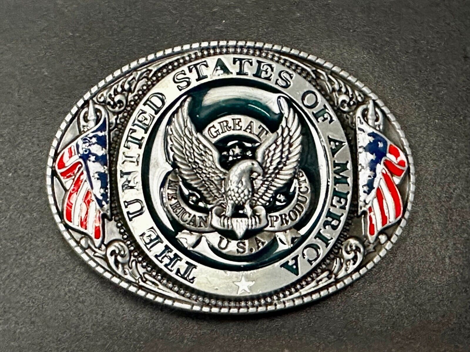 The United States of America Patriots Eagle US Flag Emblem Belt Buckle