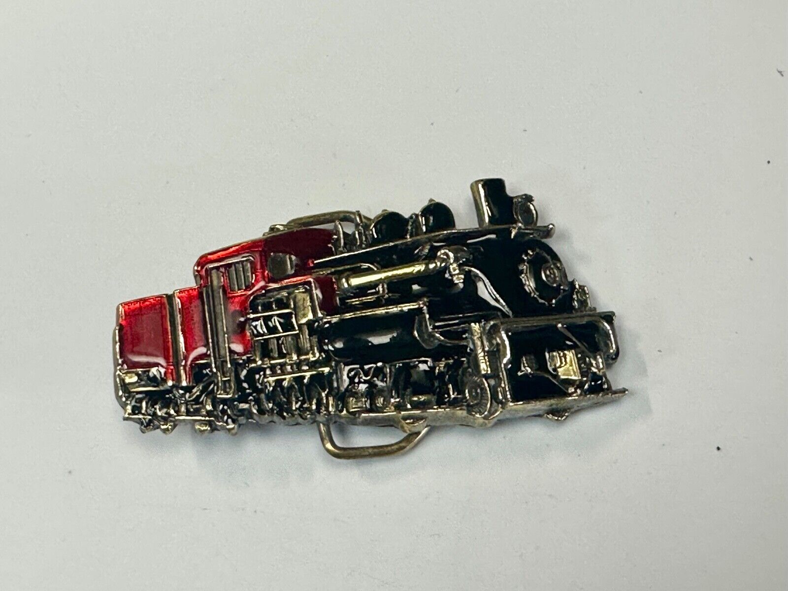Train Rail Road Steam Engine Through cutout 1983 Great American belt buckle