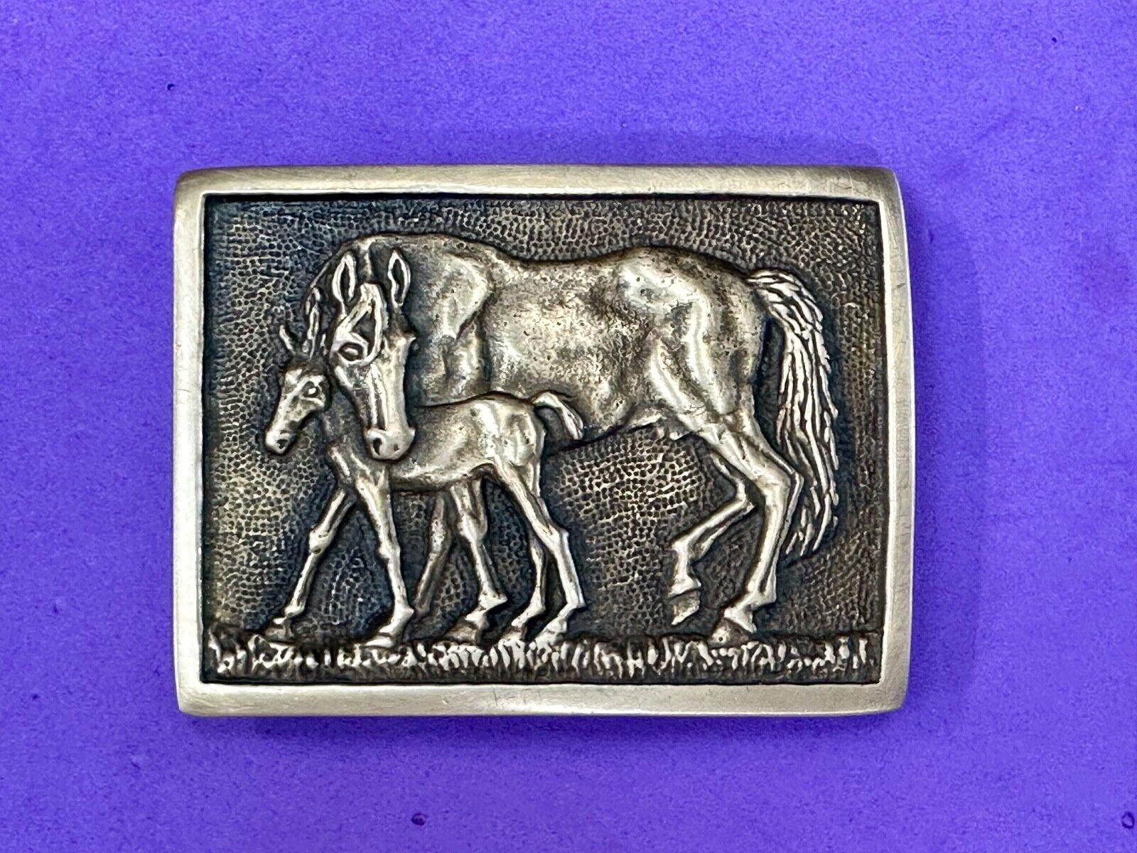 vintage Horse and Foal Colt baby vintage 1978 BTS solid brass belt buckle