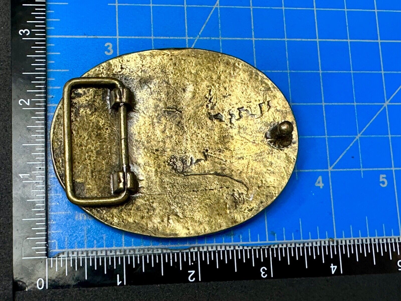 Unique Shades of Red - Mixed Materials oval outlined Belt Buckle