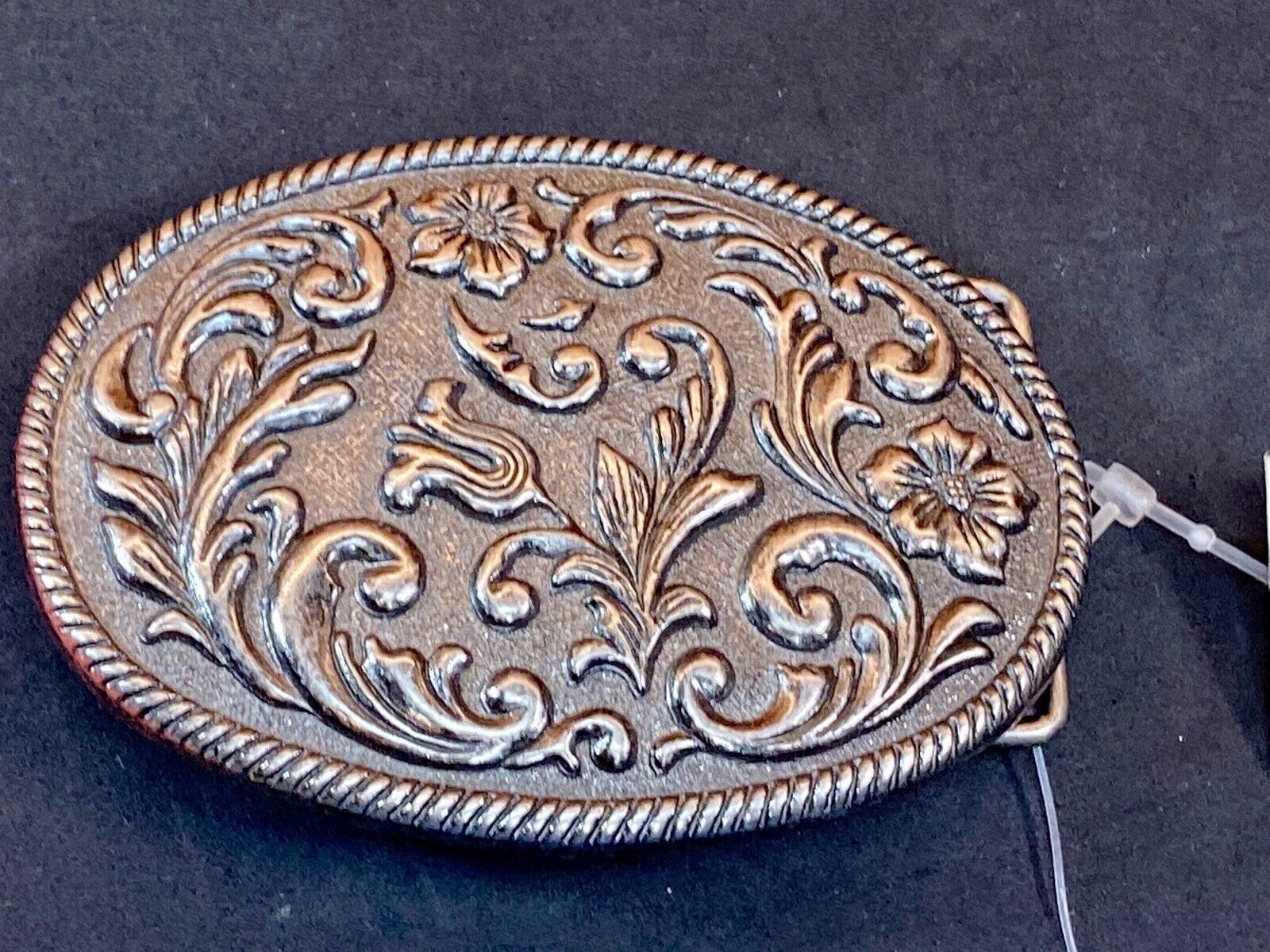 Amanda Smith Filigree western swirl belt buckle  size L $29 MSRP