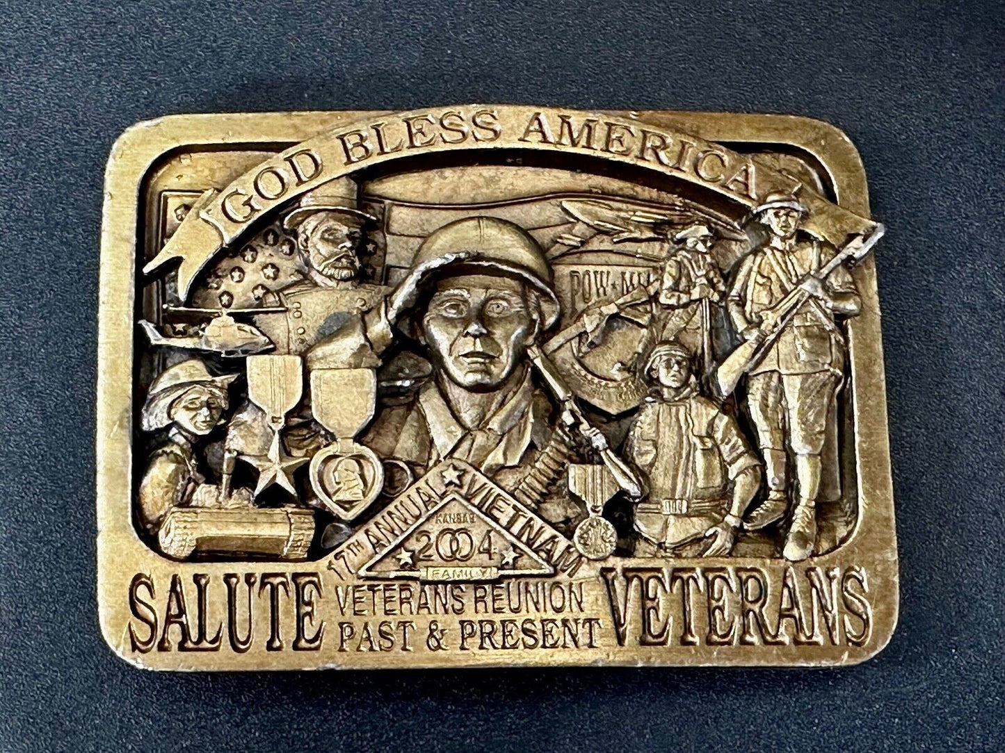 Vietnam American Veterans 2004 17th Annual War Reunion Commemorative Belt Buckle