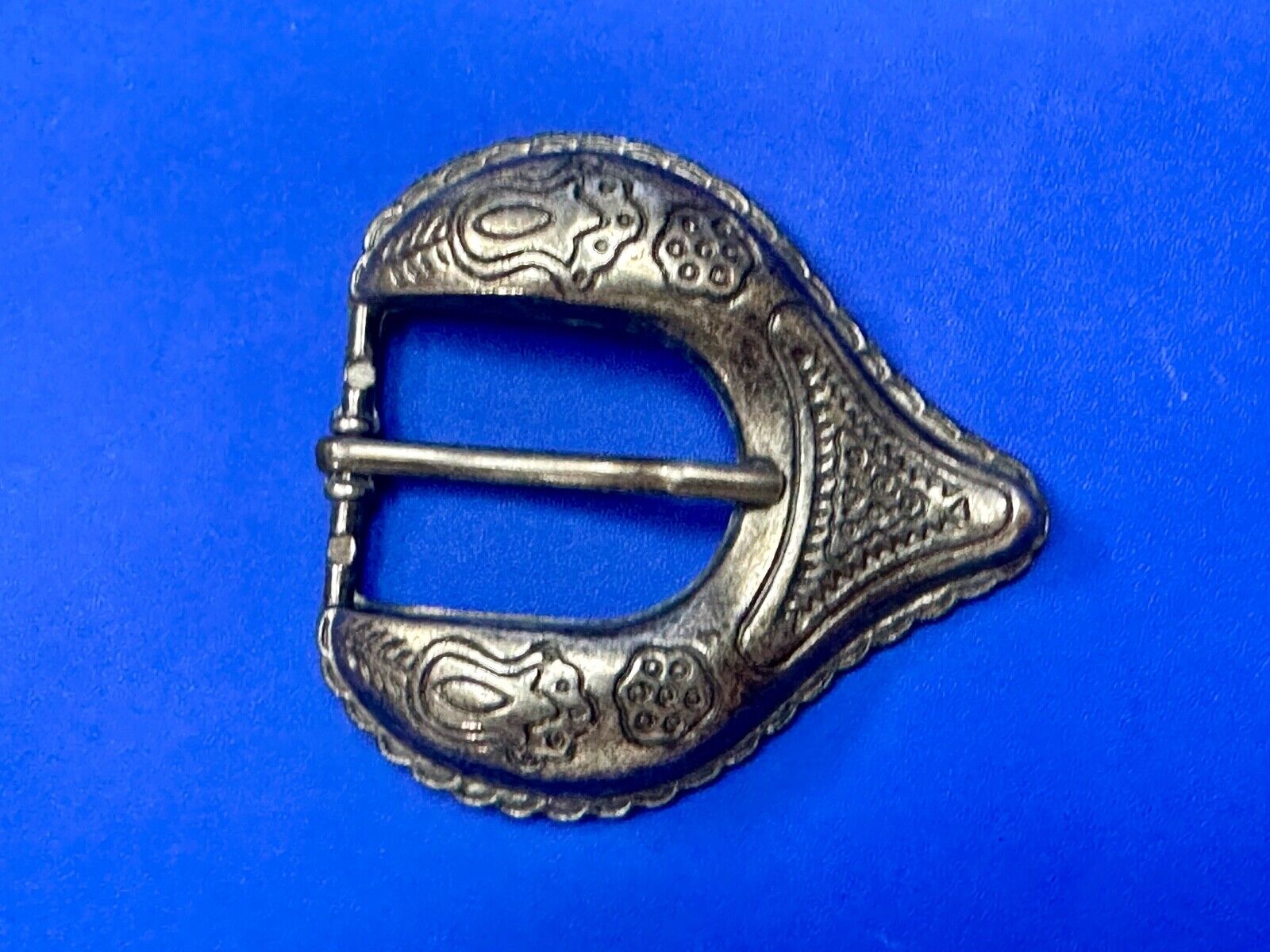 Abstract stretched Heart pattern Replacement silver tone Dress Style belt buckle