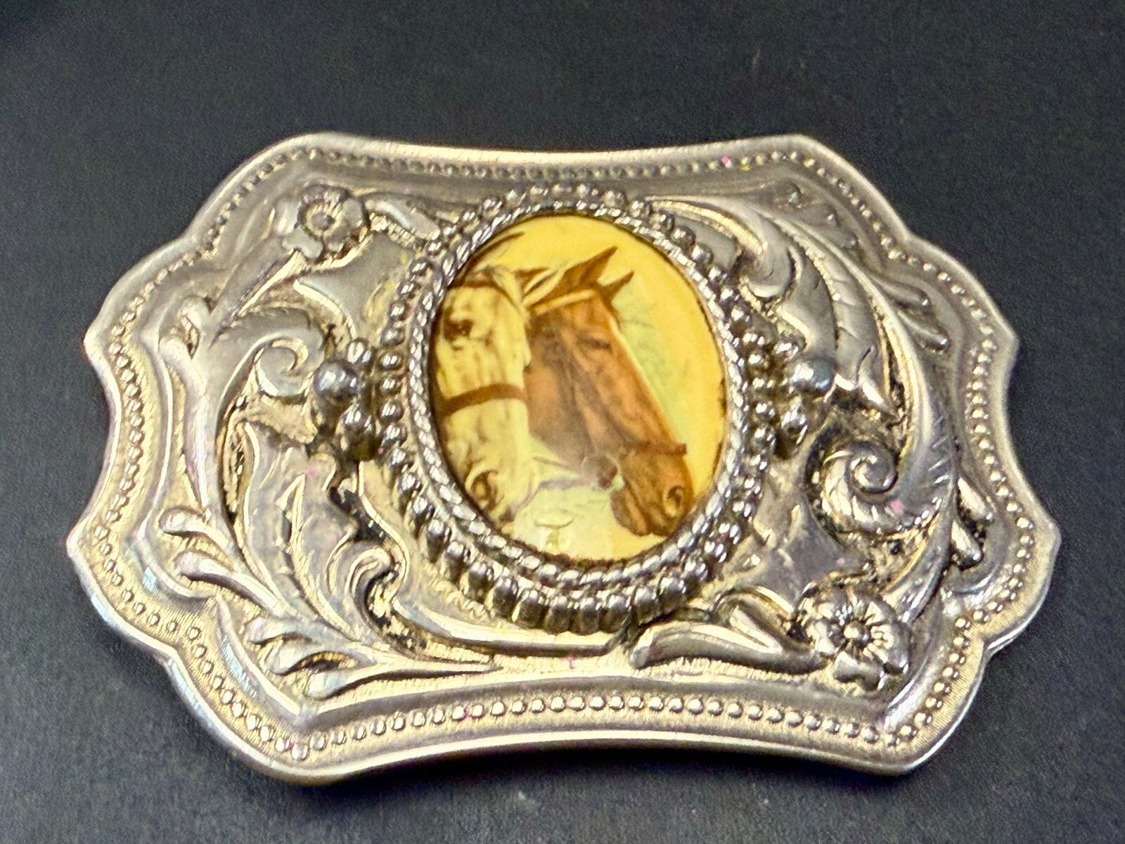 Beautiful Two Horse Head Picture Cabochon Centerpiece Western Ornate Belt Buckle