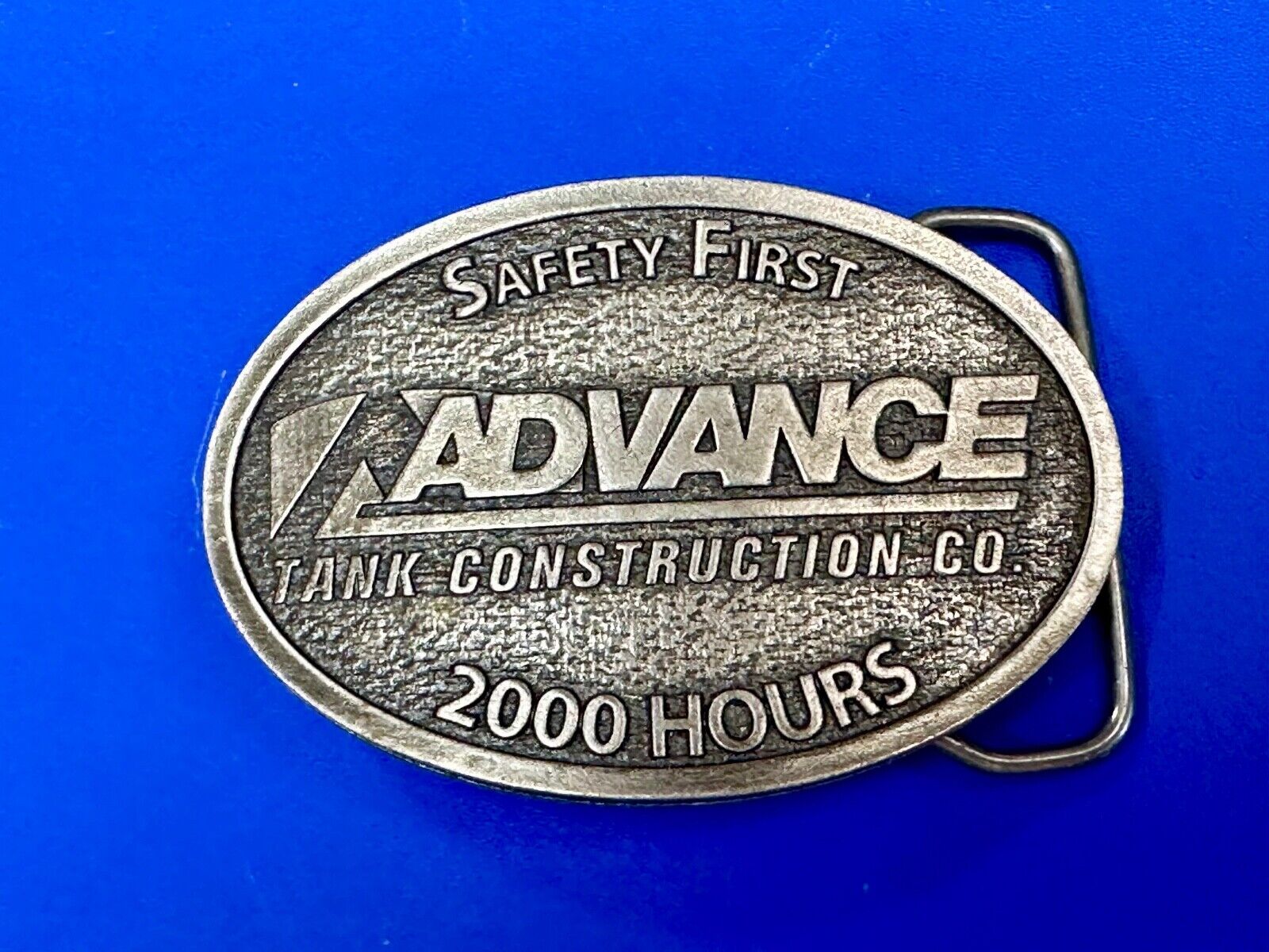 Advance Construction Safety First Award 2000 Hours belt buckle