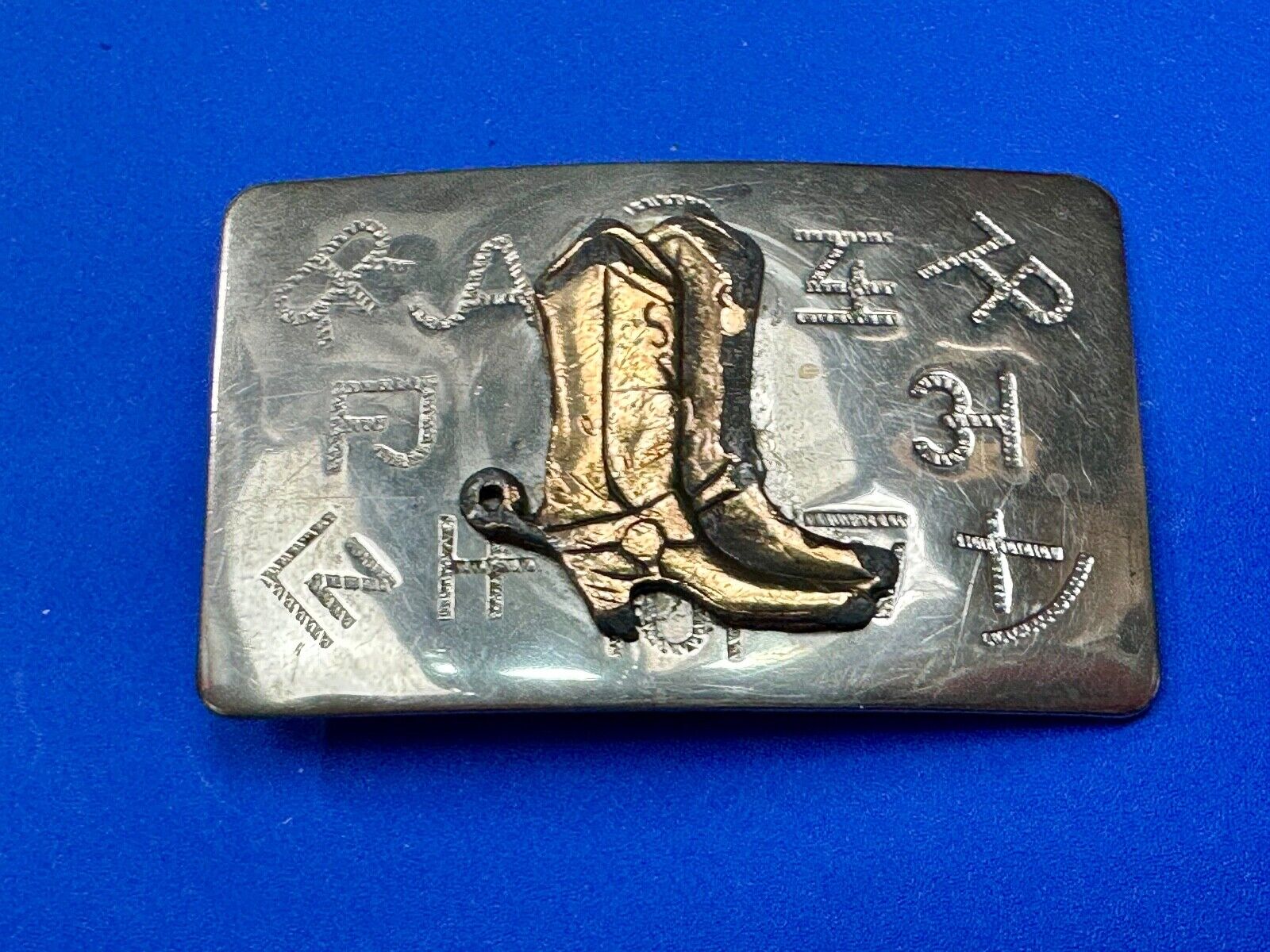 Vintage Cowboy Boots - Western two tone Chambers belt buckle with cattle brands